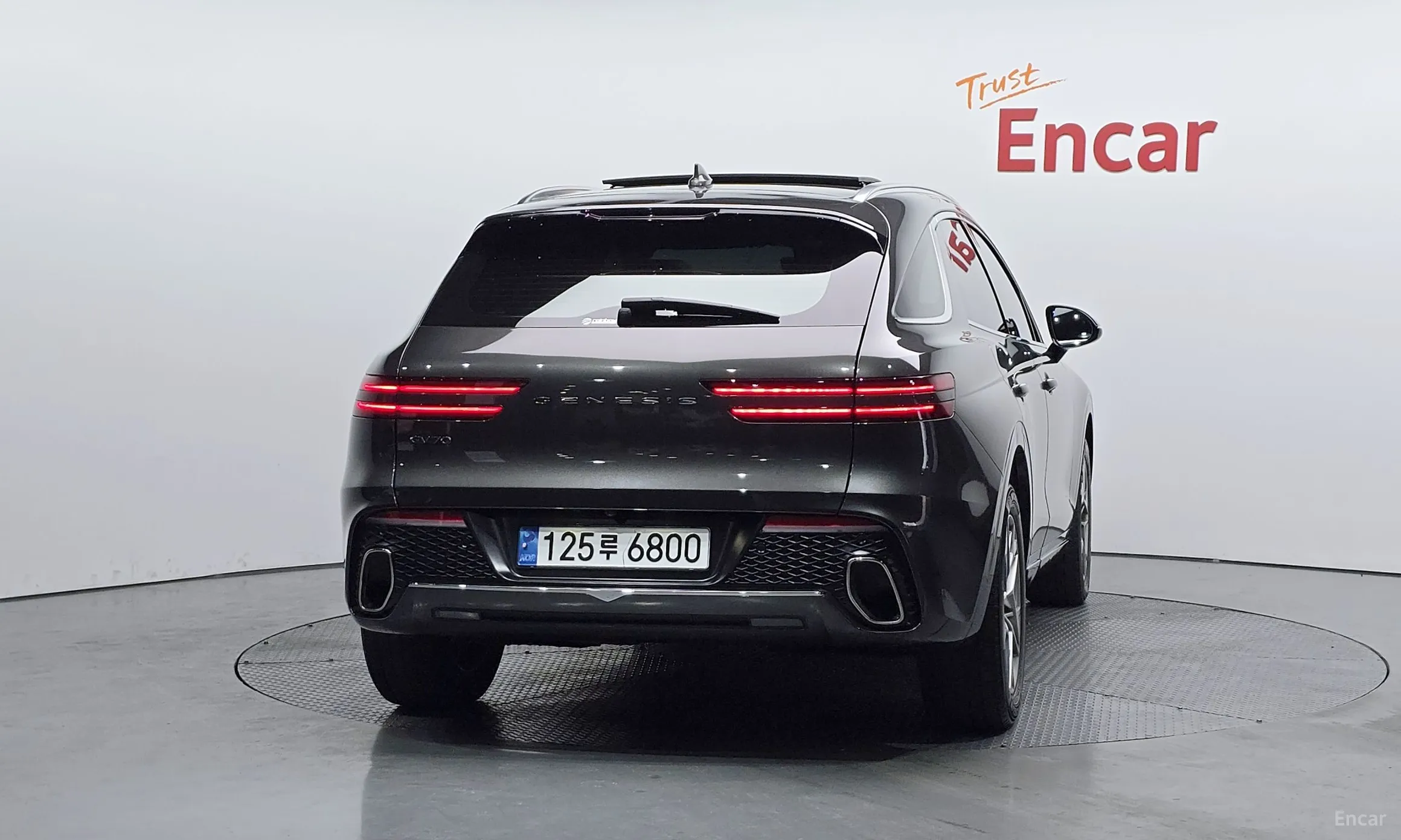 Genesis GV70 превью 4