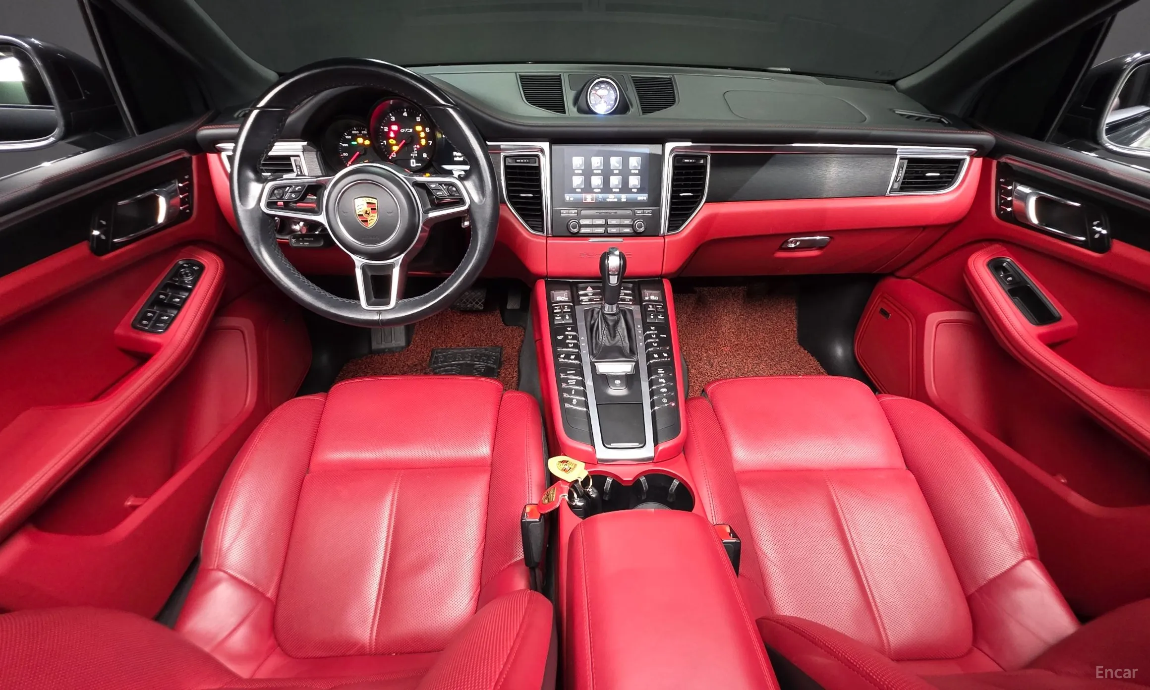 Porsche Macan превью 7