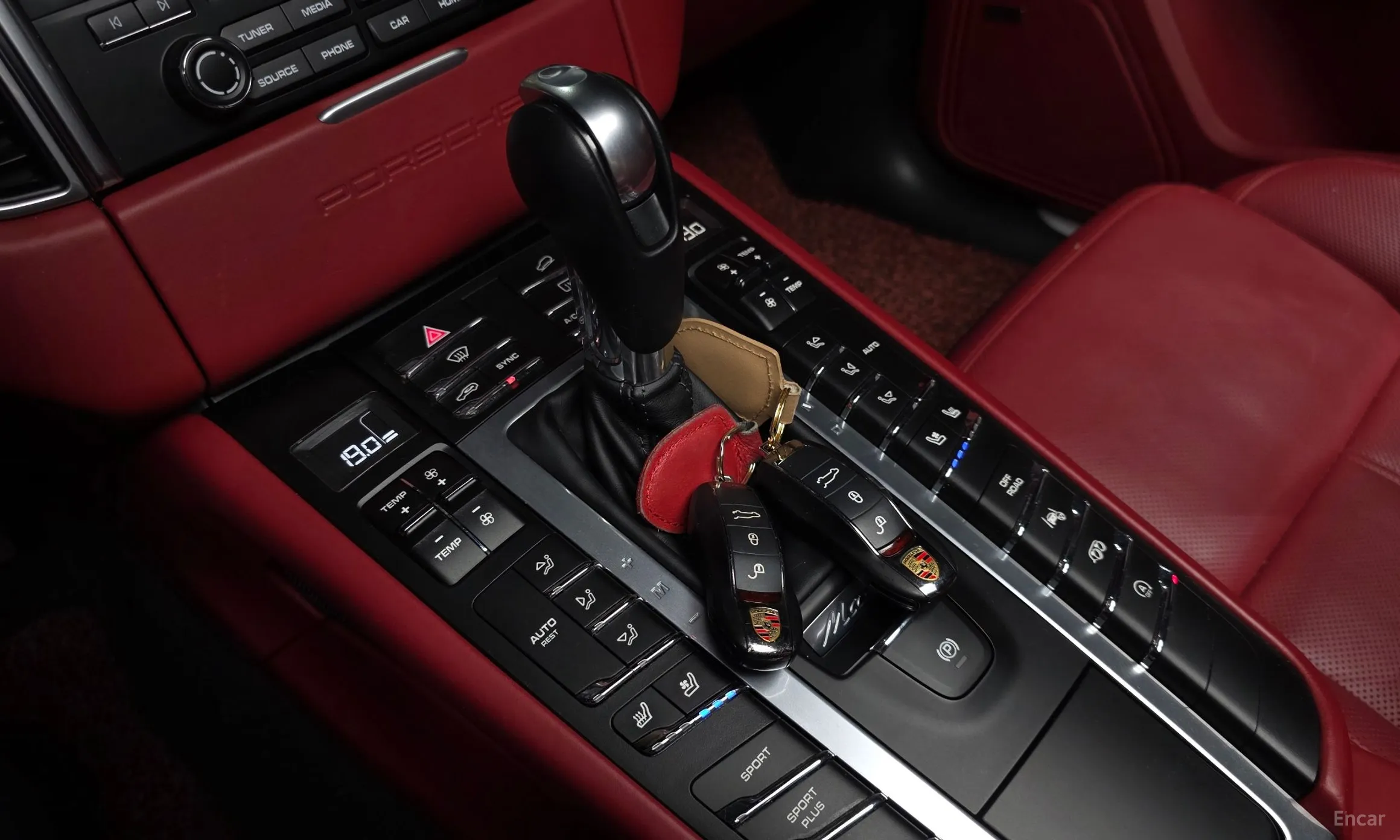Porsche Macan превью 9
