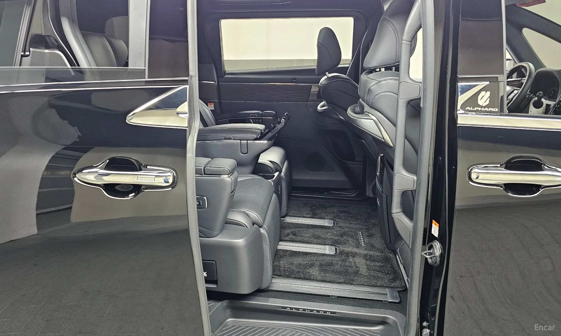 Toyota Alphard 4th Generation превью 11