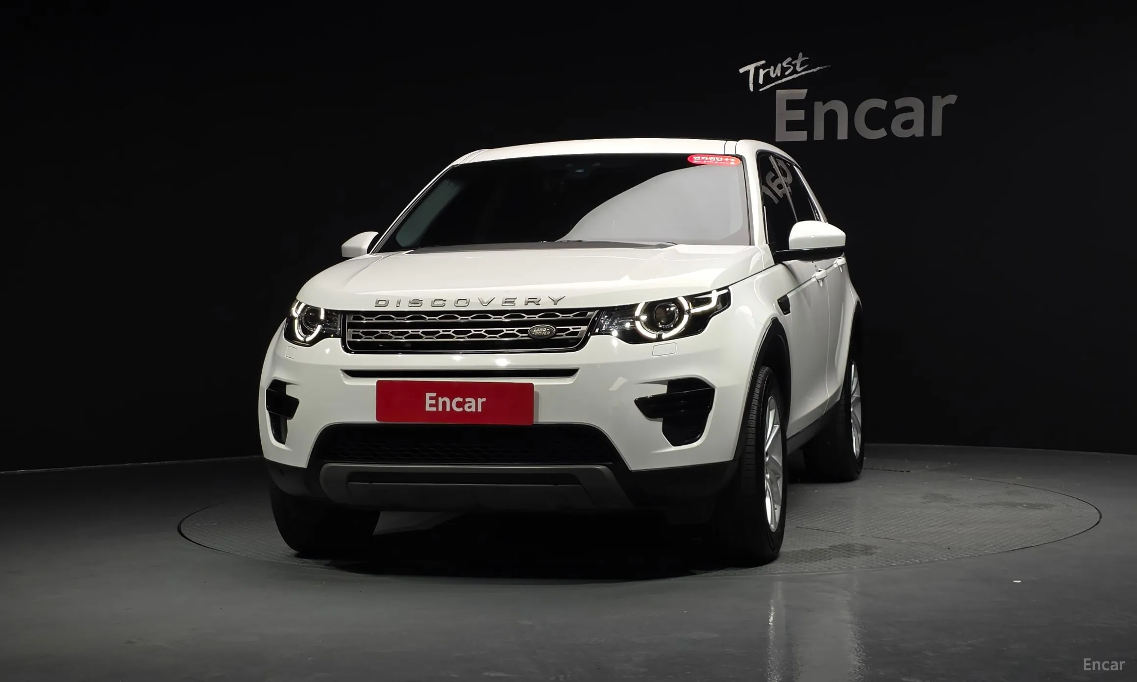 Land Rover Discovery Sports превью 3