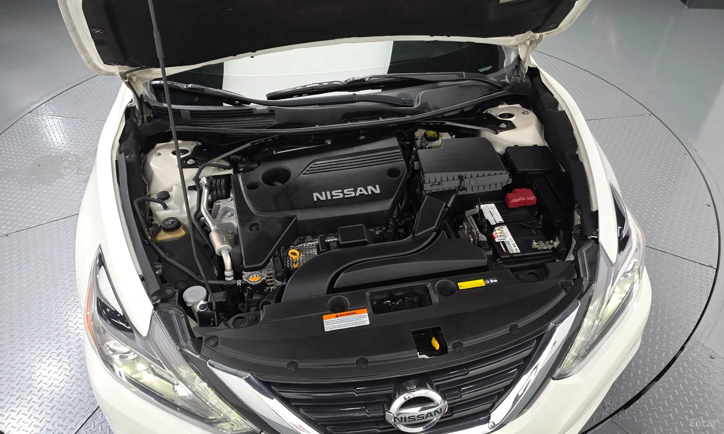 Nissan Altima превью 6