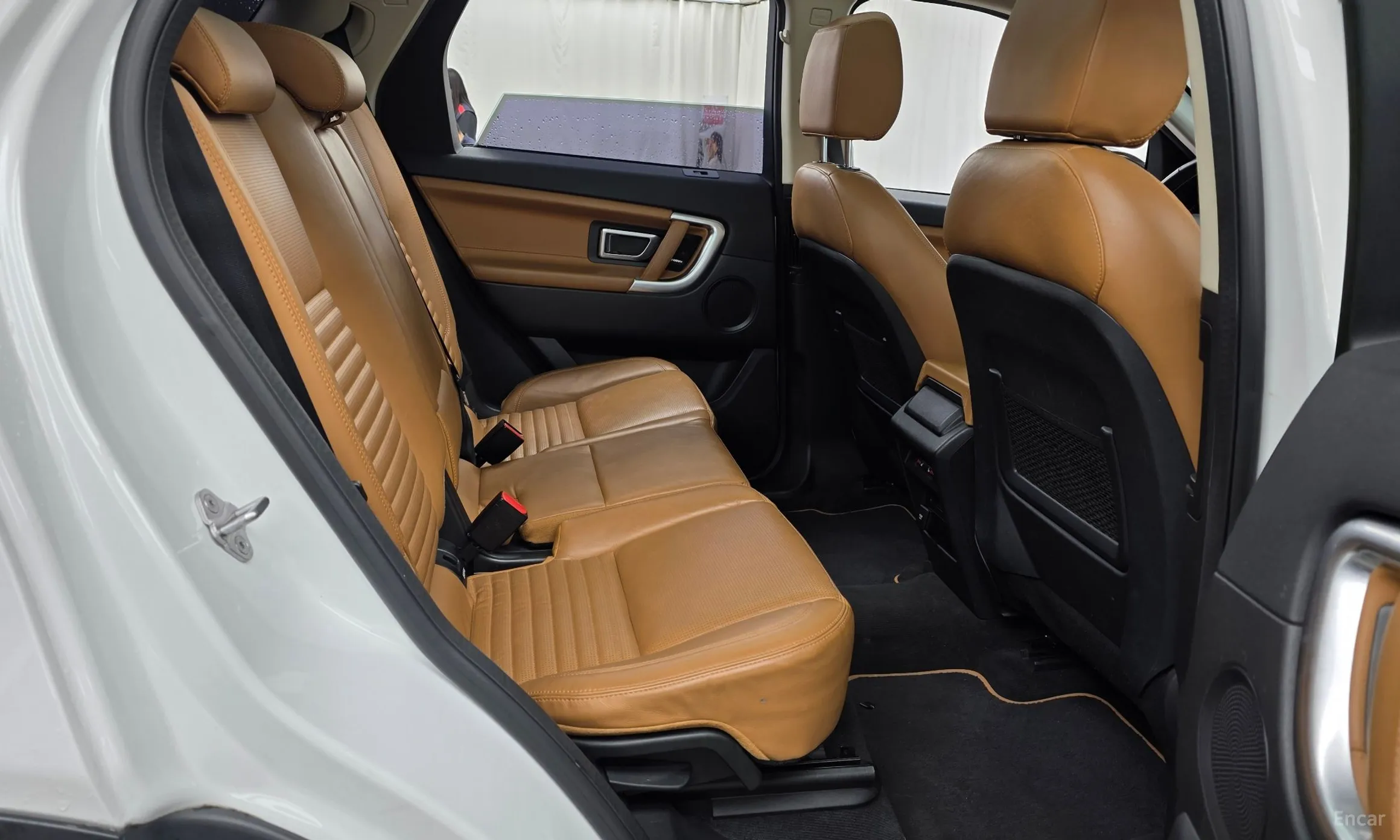 Land Rover Discovery Sports превью 11