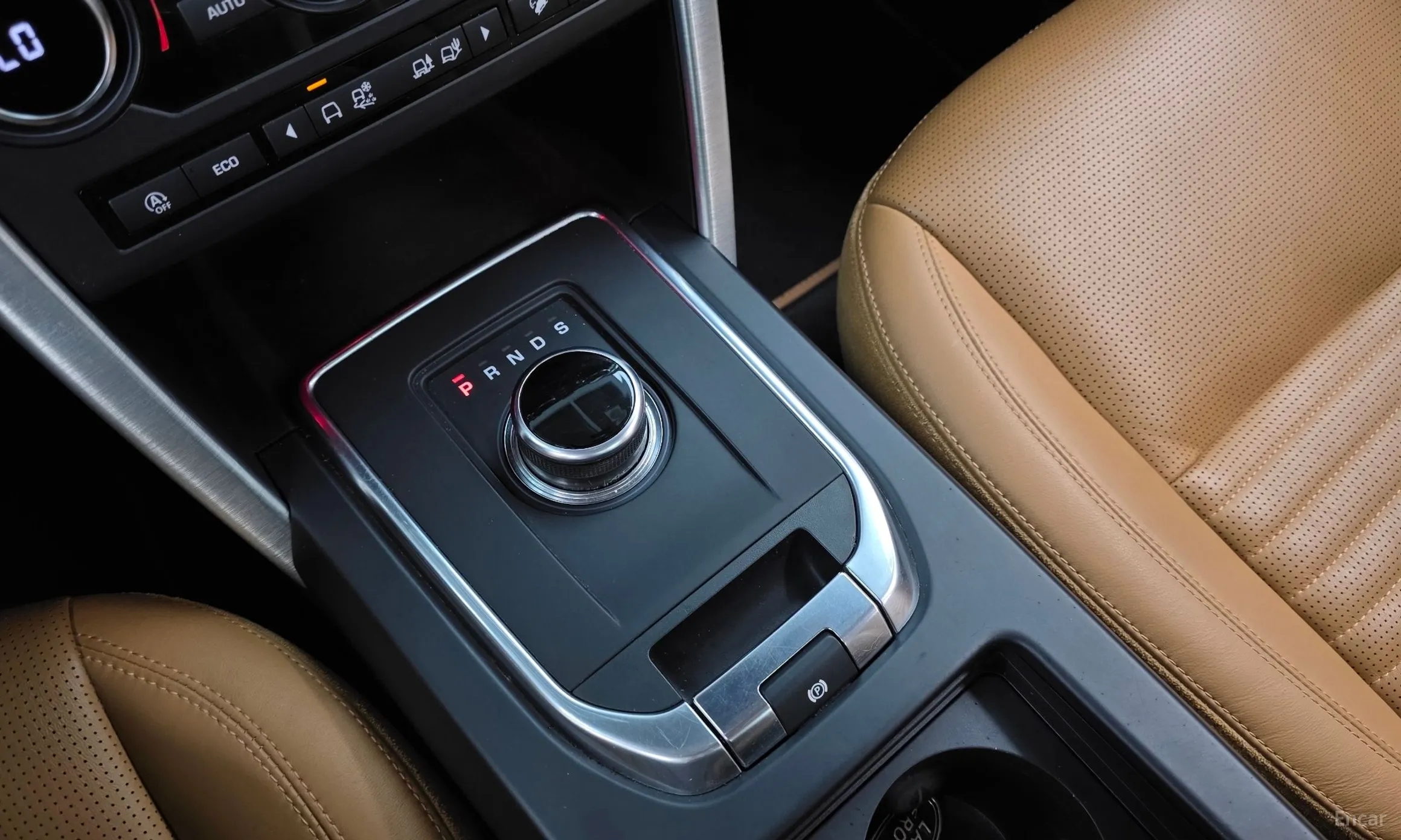 Land Rover Discovery Sports превью 9