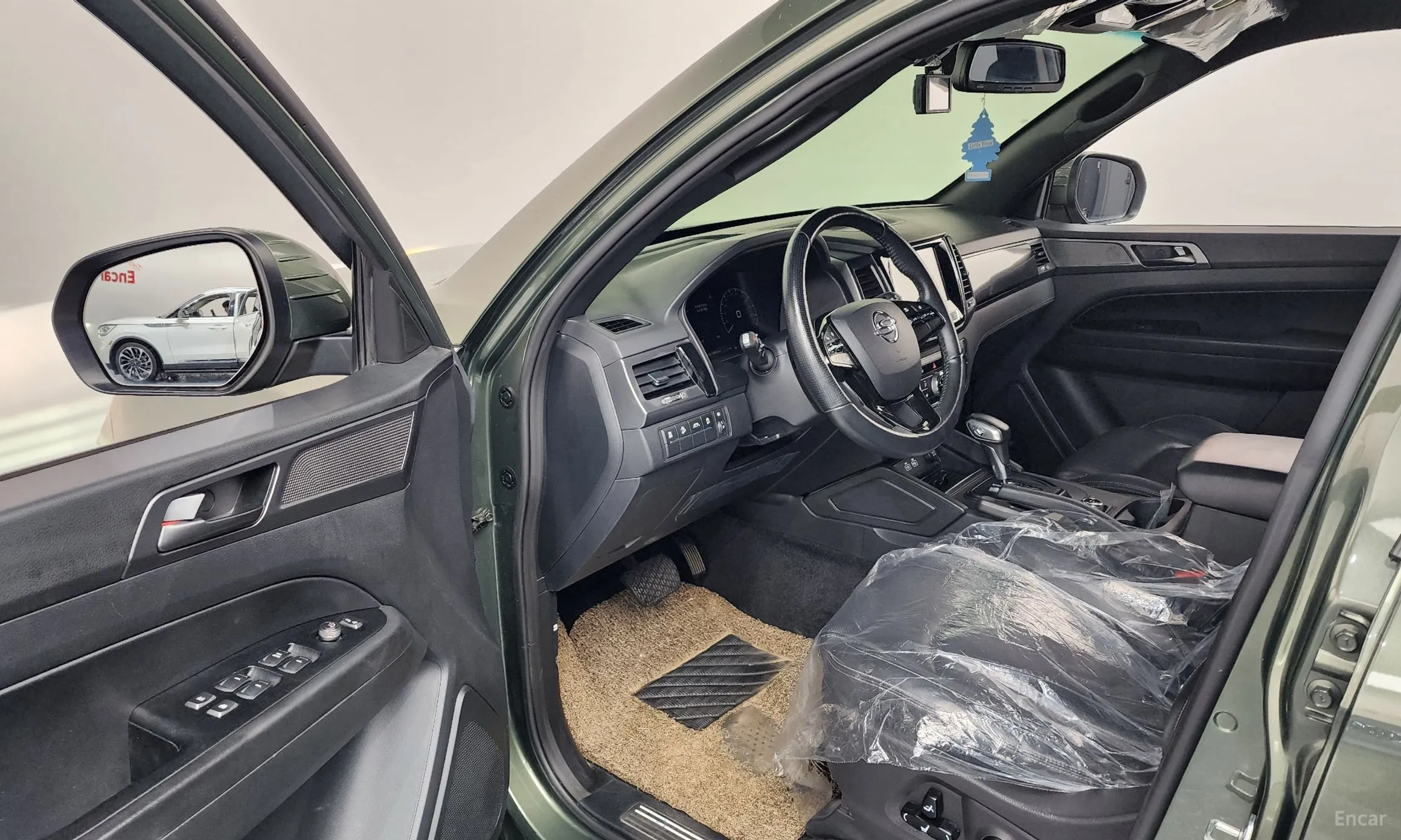 KG Mobility (SsangYong) Rexton Sports превью 10