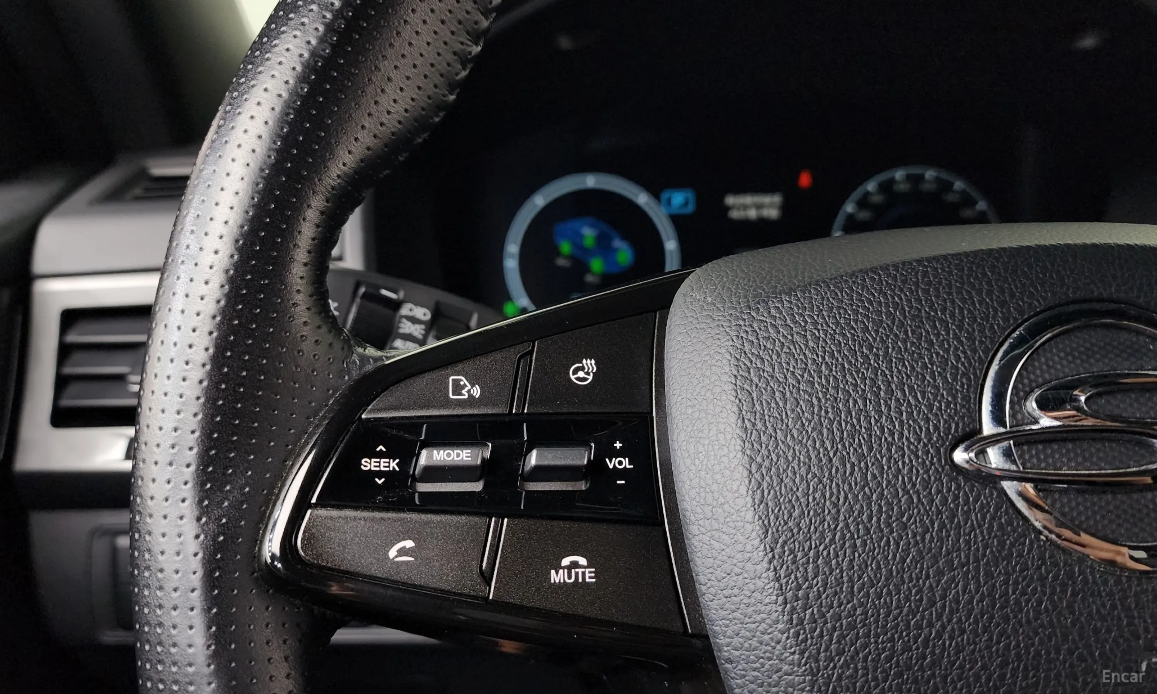 KG Mobility (SsangYong) Rexton Sports превью 17