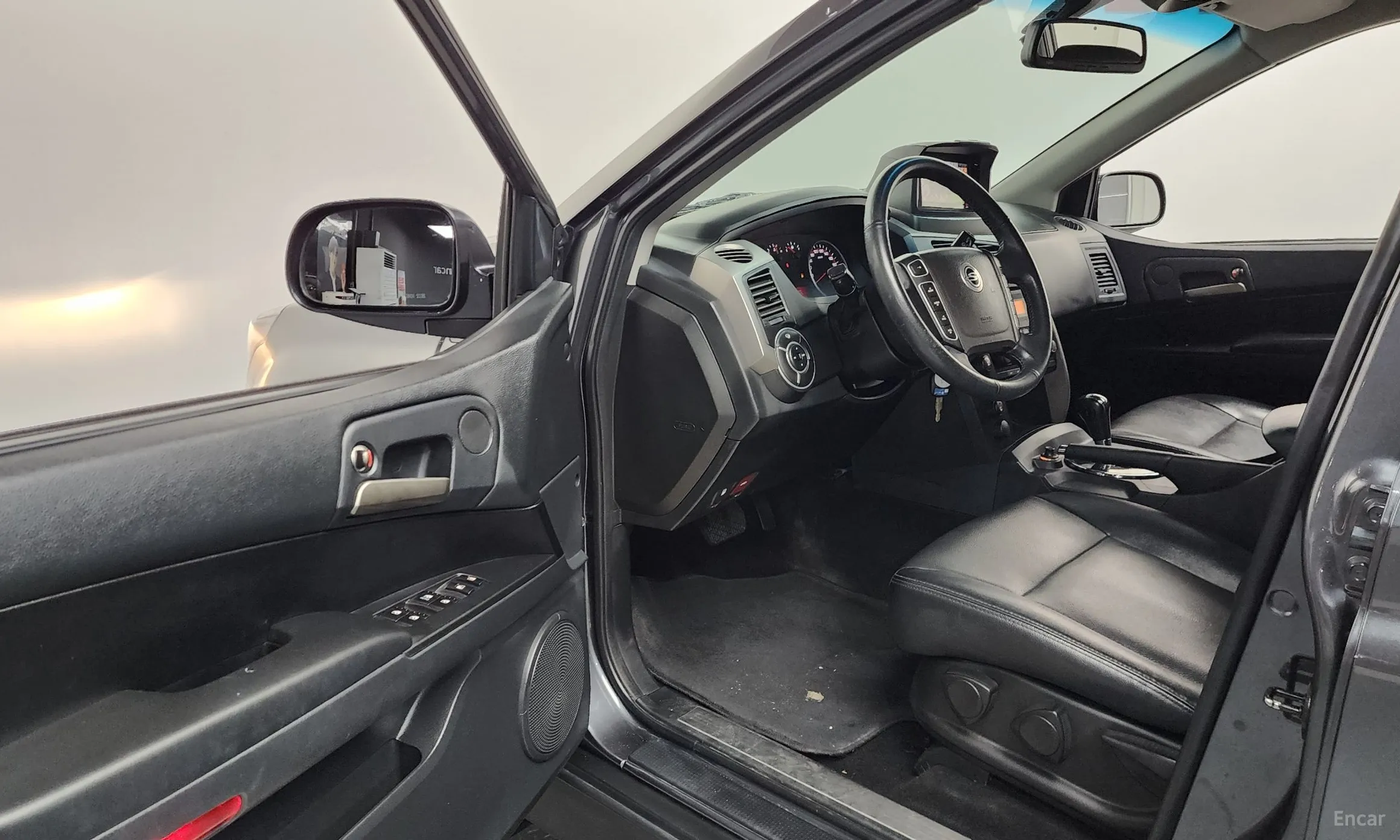 KG Mobility (SsangYong) Korando Sports превью 10