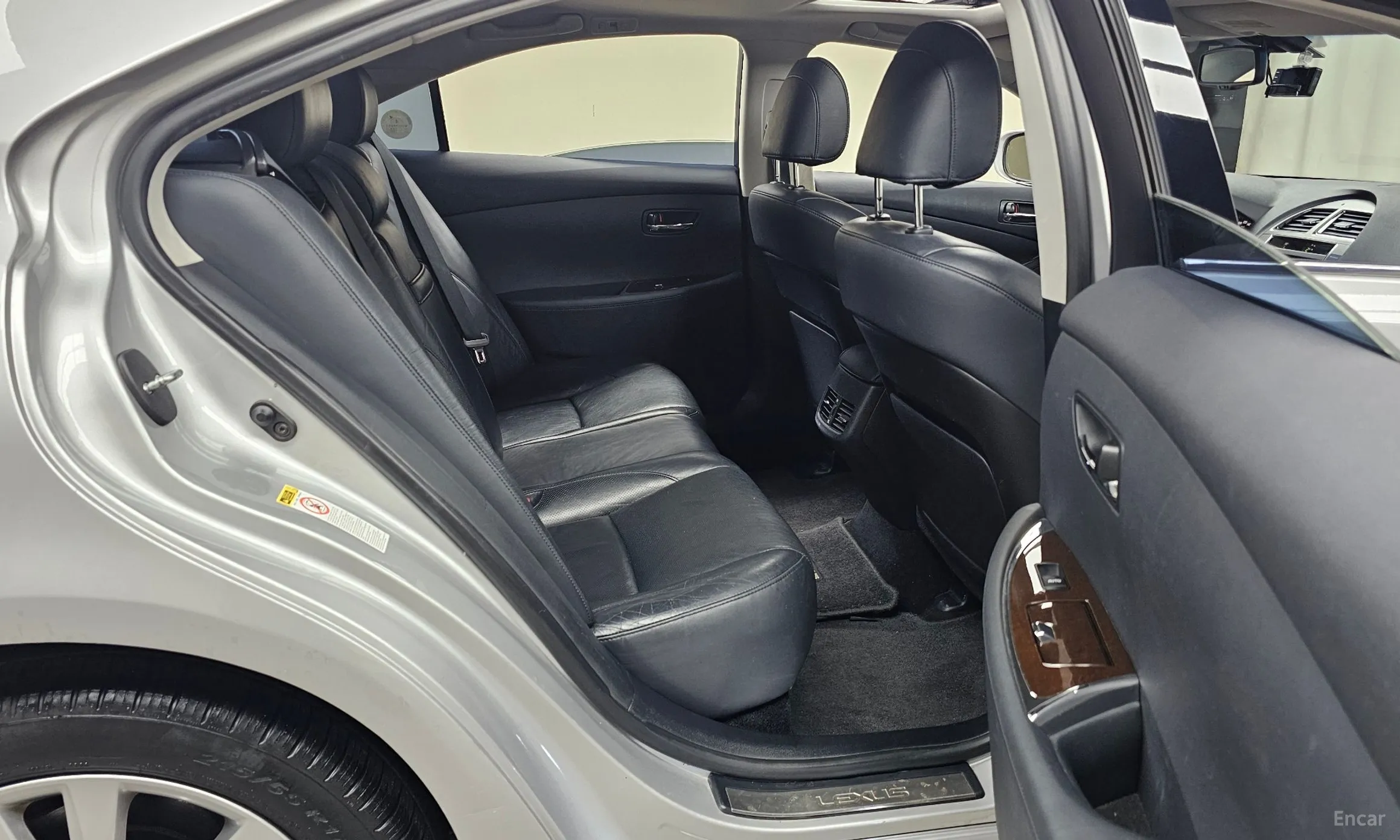 Lexus ES350 превью 11