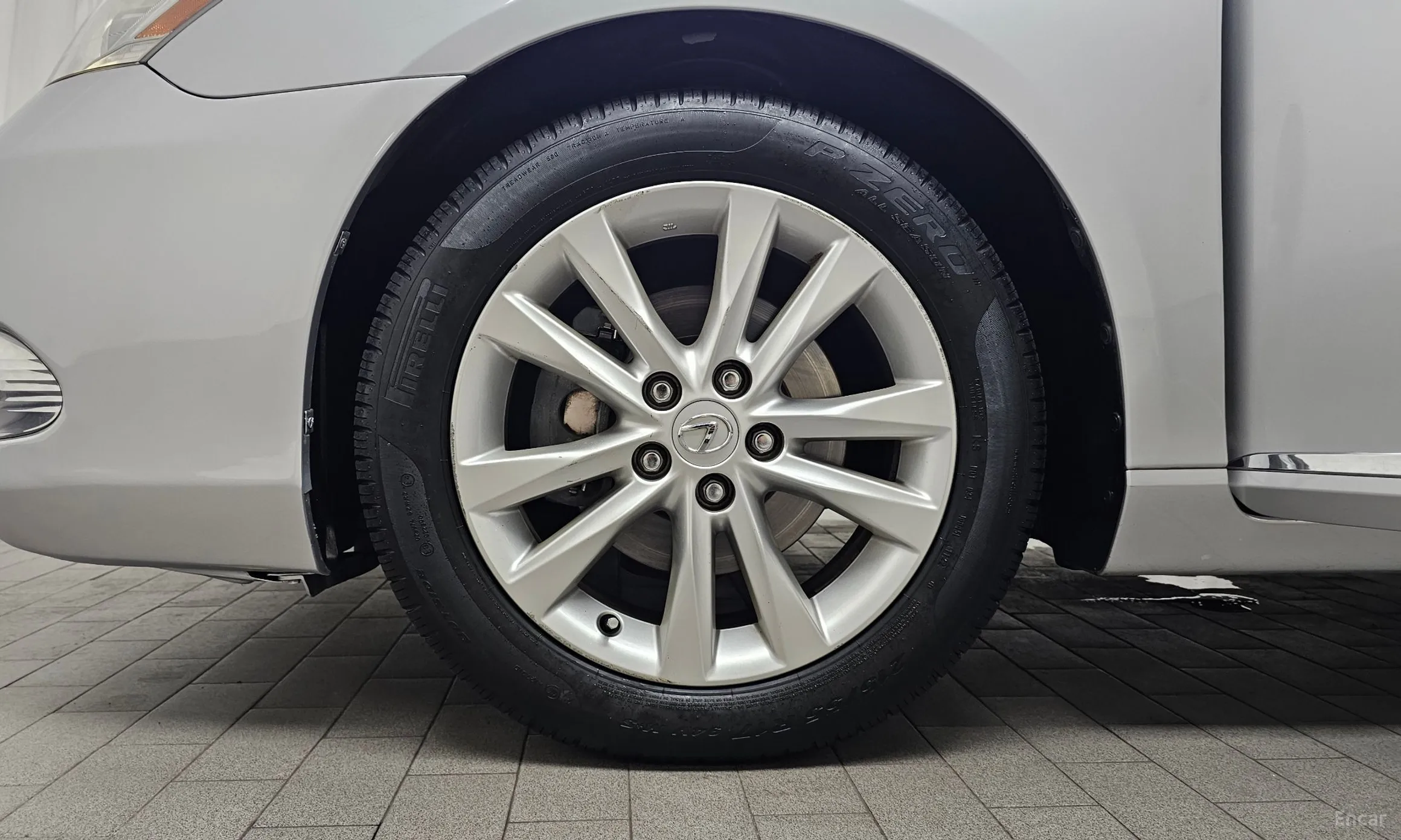 Lexus ES350 превью 5