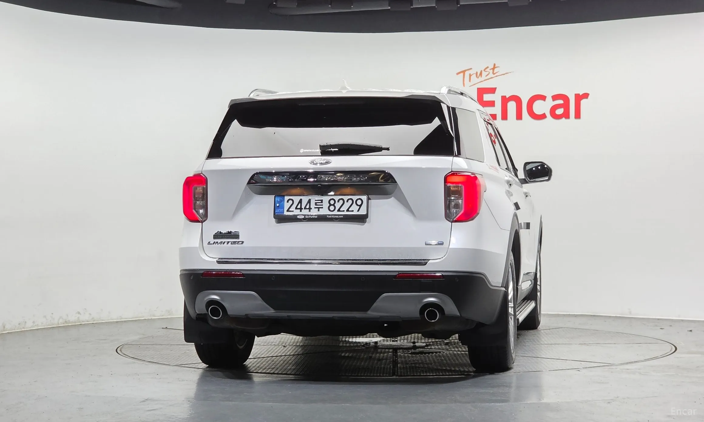 Ford Explorer 6th Generation превью 4