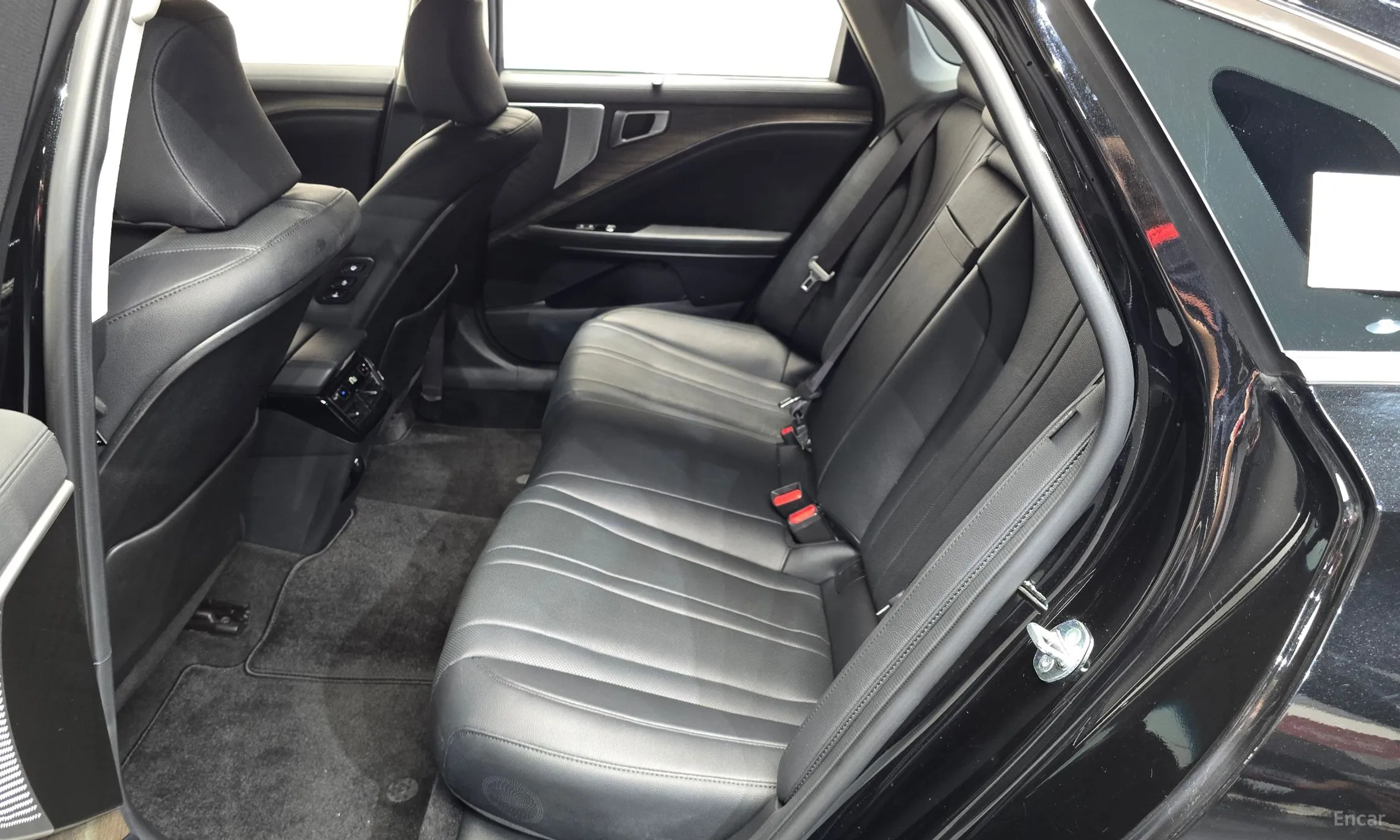 Kia K8 превью 11