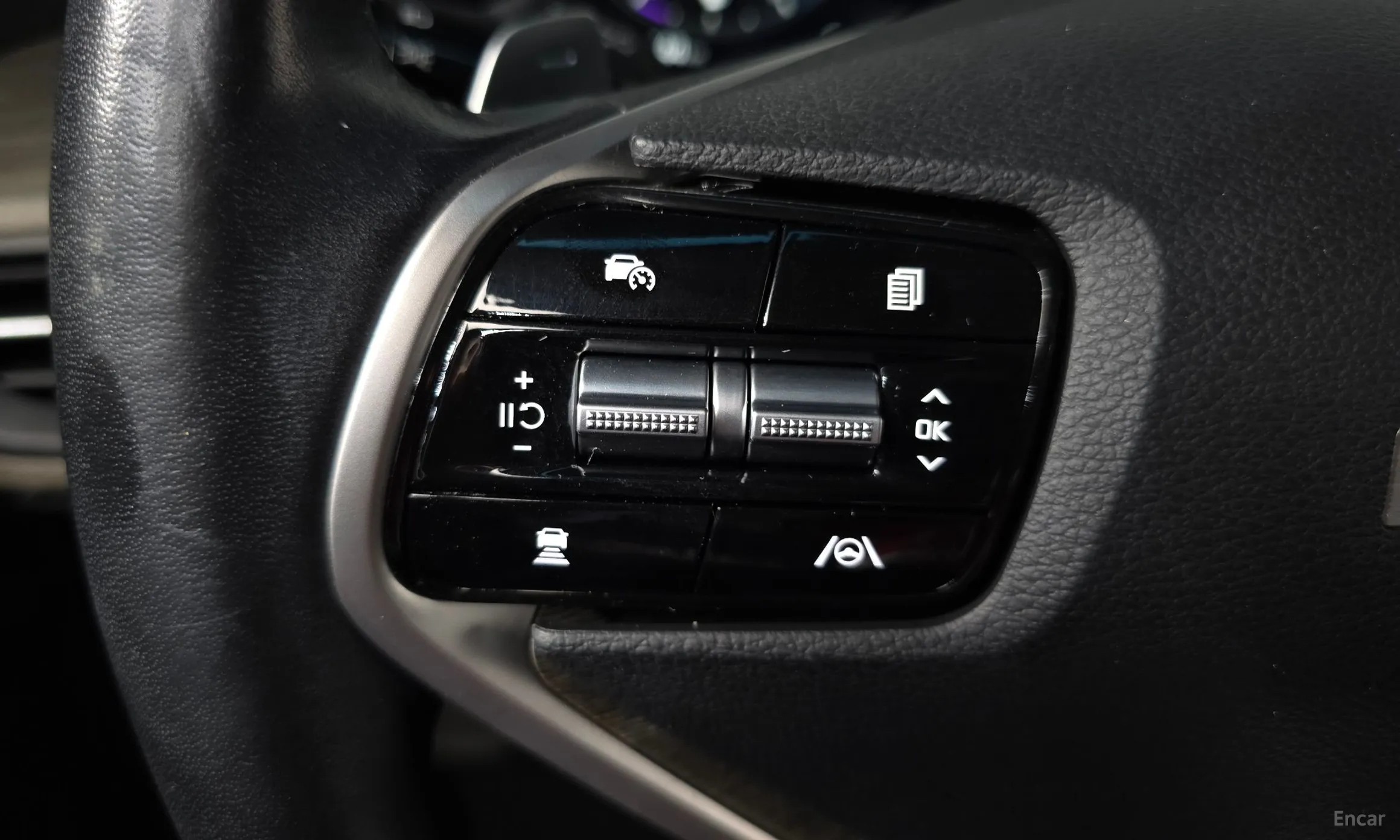 Kia K8 превью 15