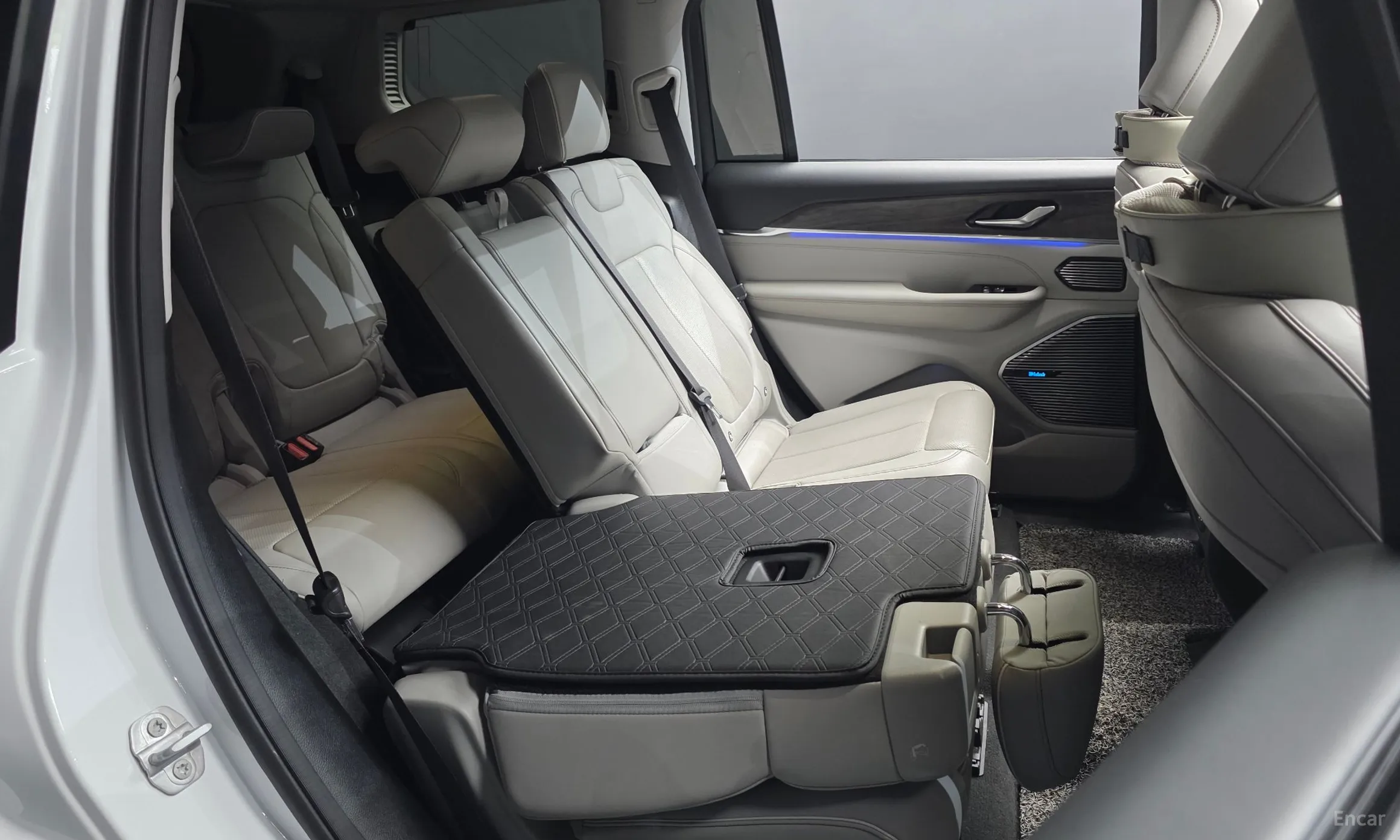Jeep Grand Cherokee (WL) превью 11