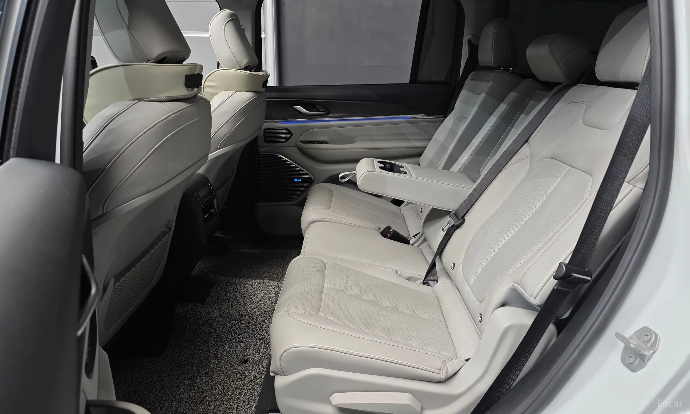 Jeep Grand Cherokee (WL) превью 12