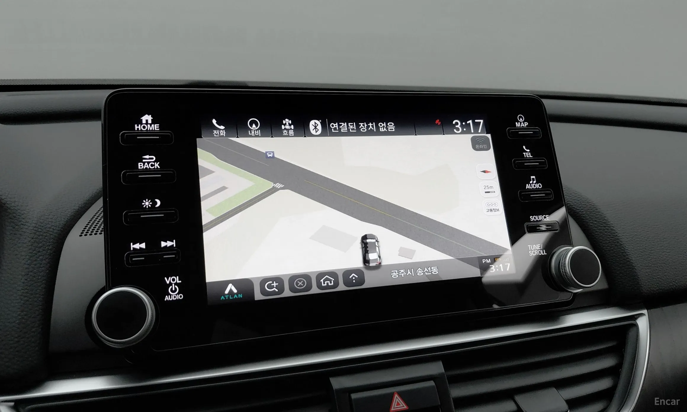Honda Accord 10th Generation превью 12