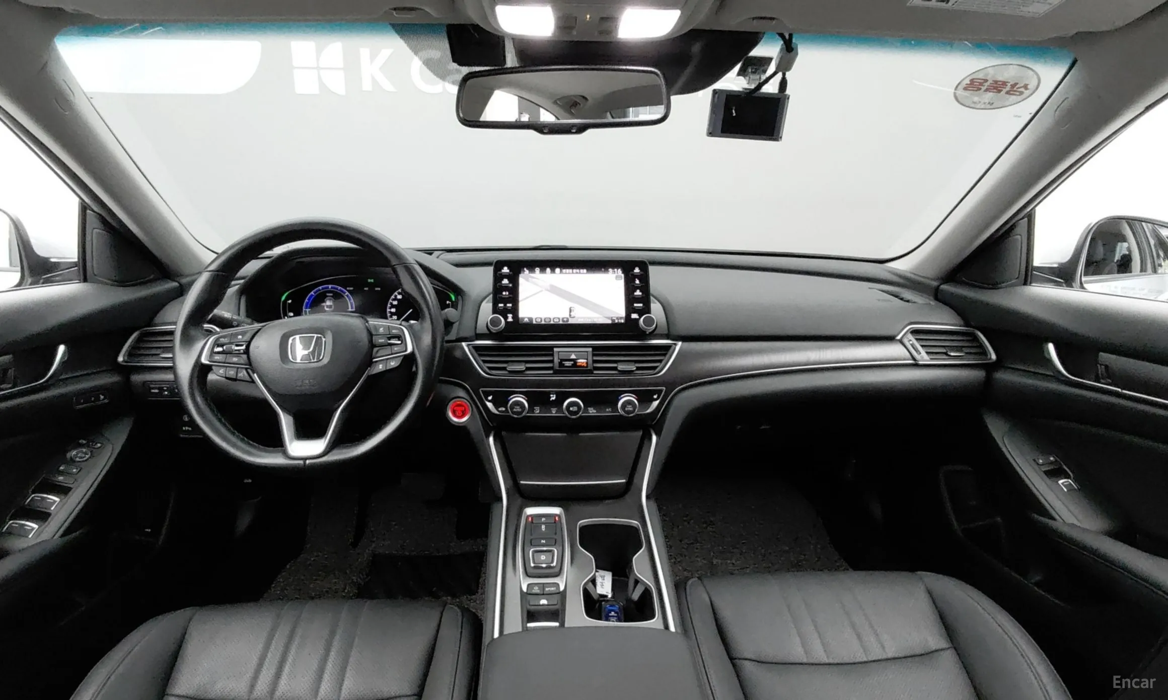 Honda Accord 10th Generation превью 7