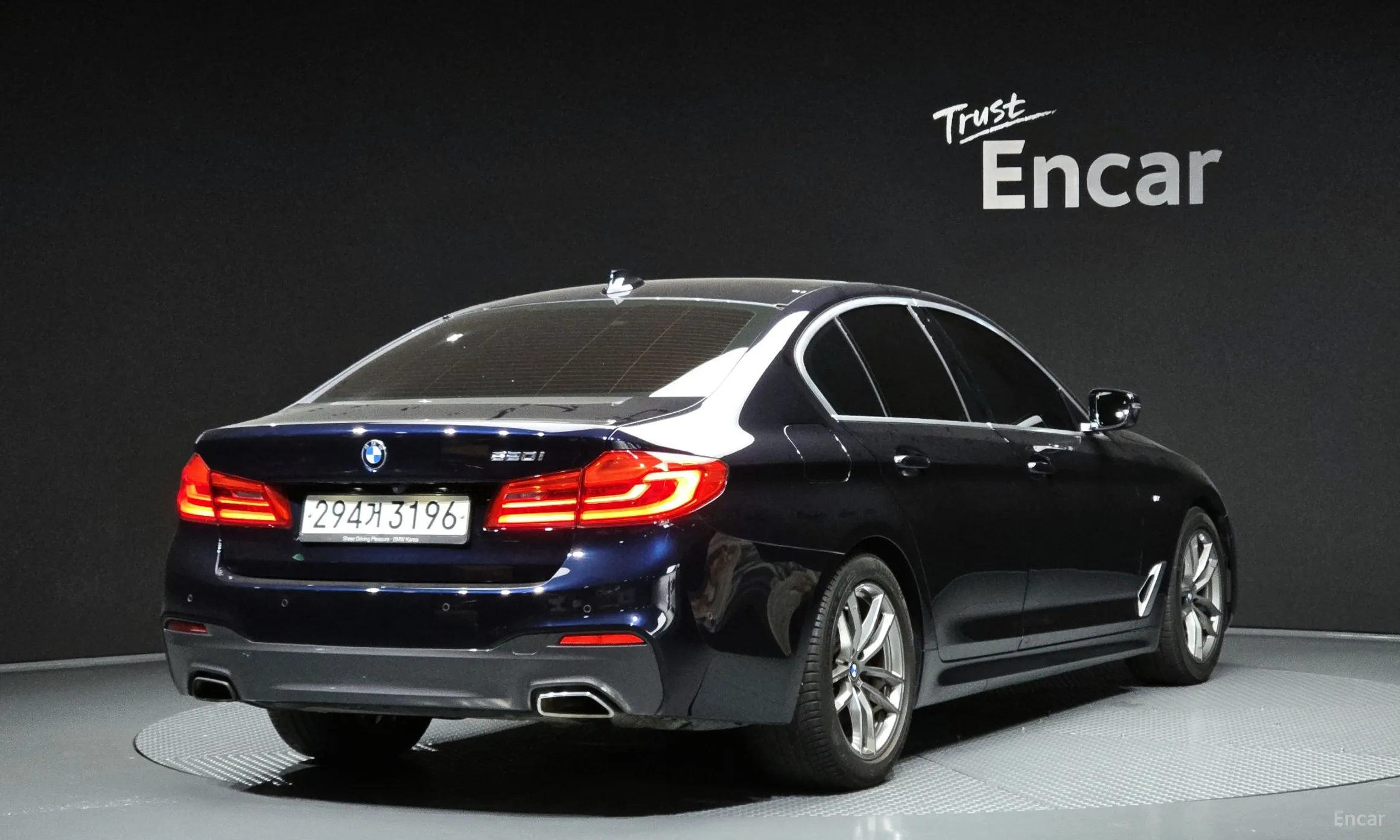 BMW 5 Series (G30)