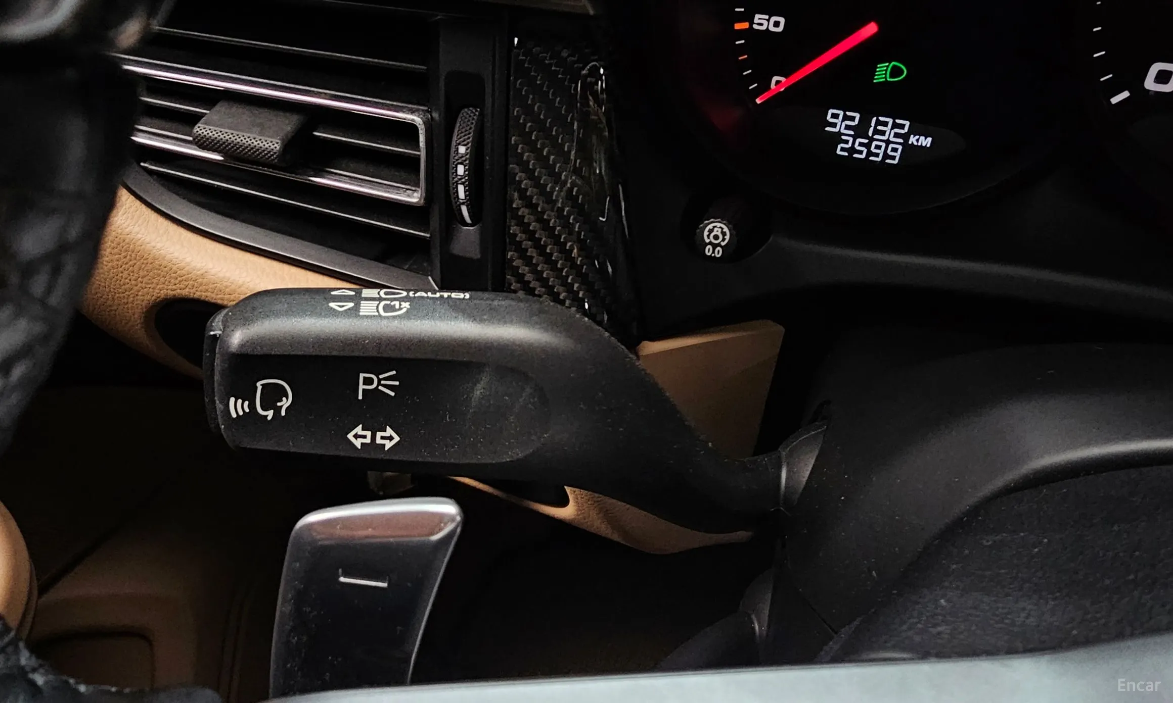 Porsche Macan превью 18