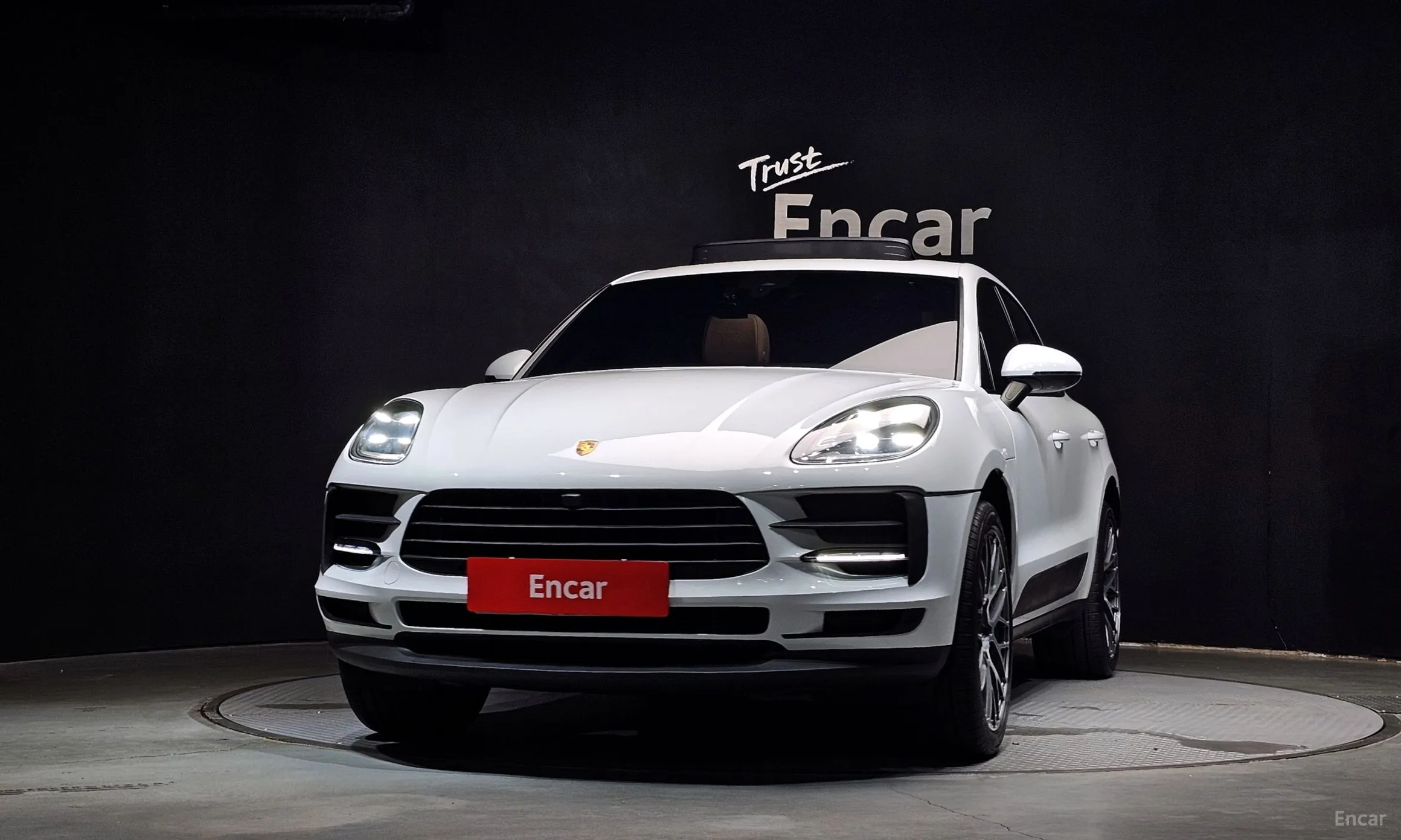 Porsche Macan превью 3