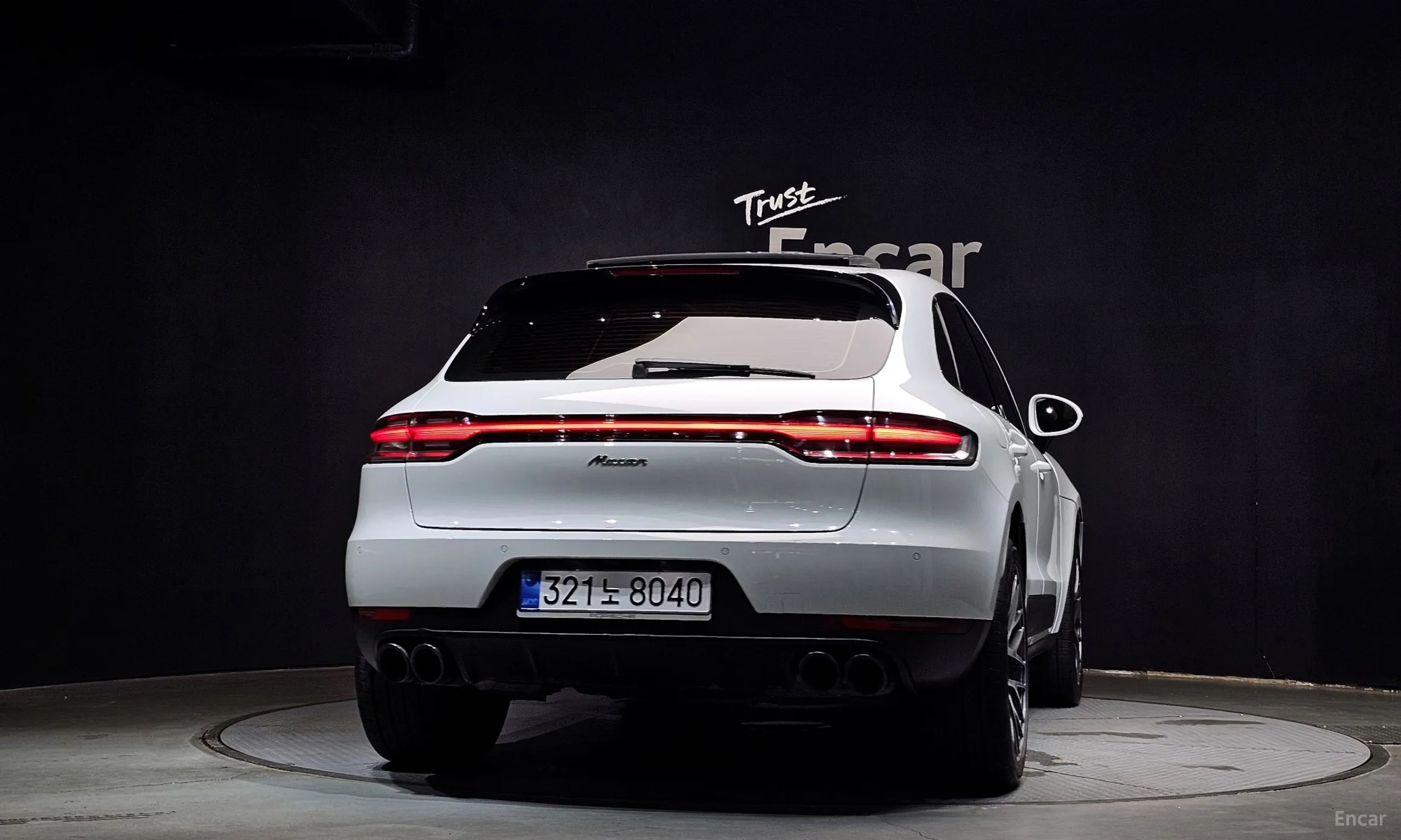 Porsche Macan превью 4