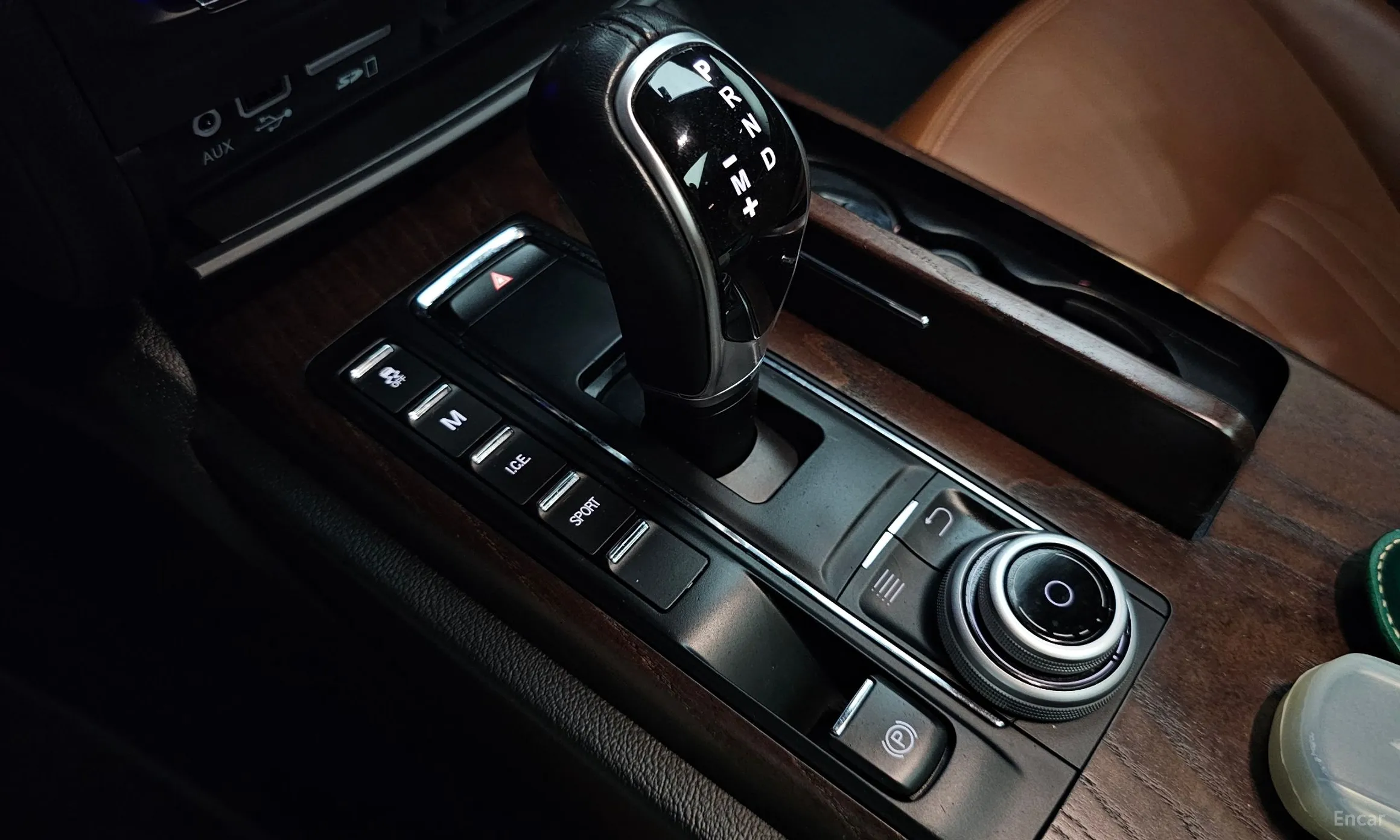 Maserati Ghibli превью 9