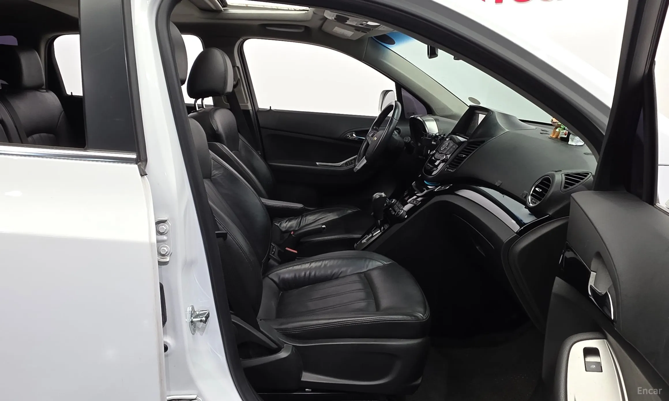 Chevrolet (GM Daewoo) Orlando превью 12