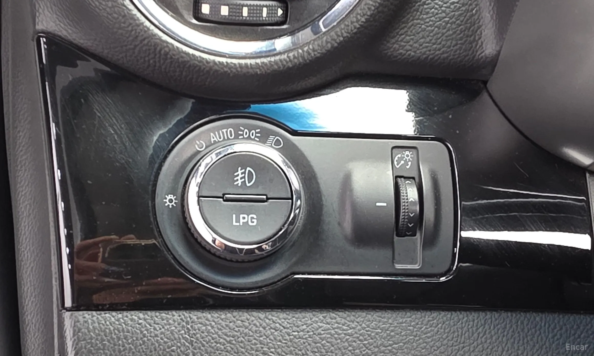 Chevrolet (GM Daewoo) Orlando превью 18