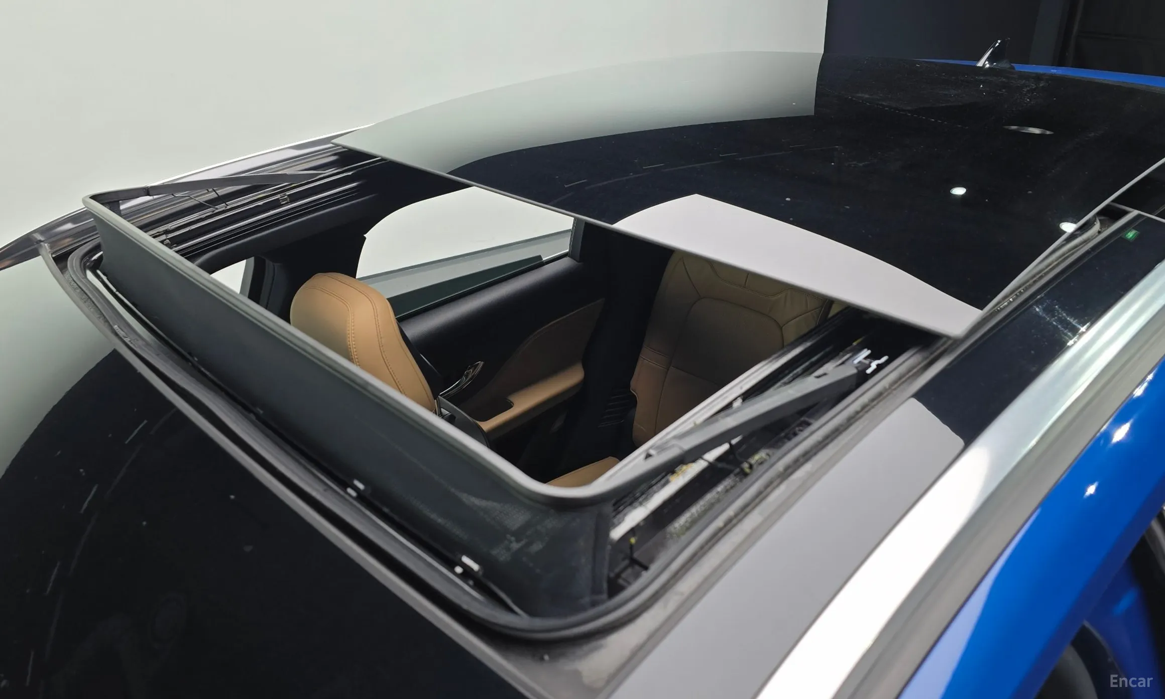 Lincoln Corsair превью 17
