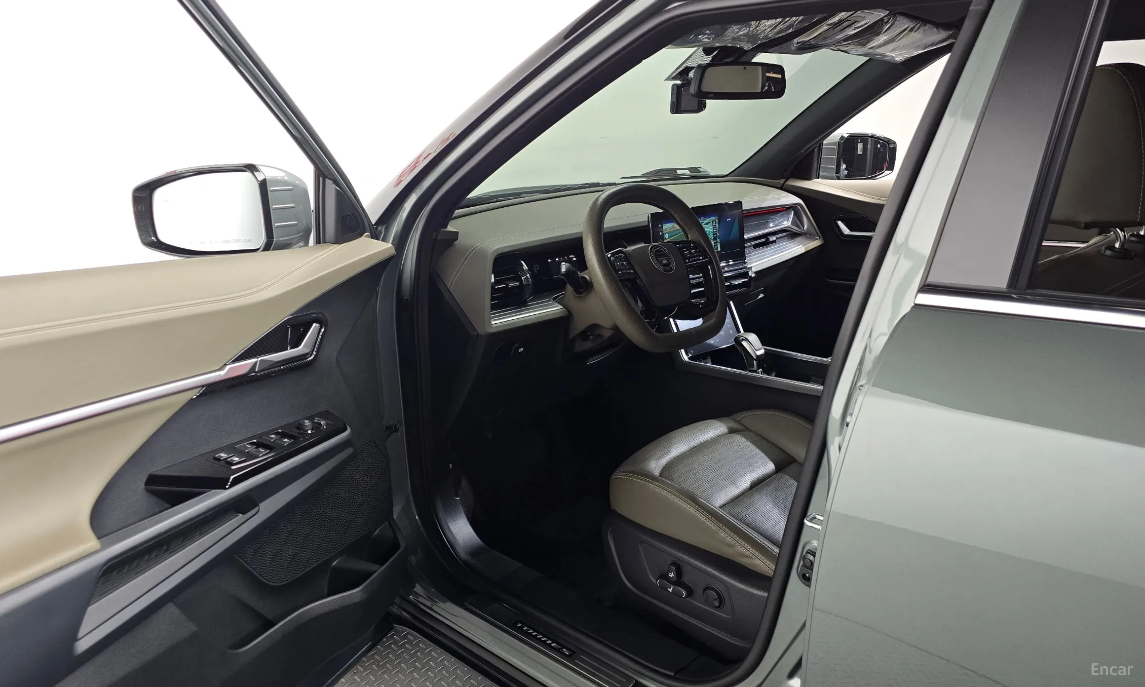 KG Mobility (SsangYong) Torres превью 10
