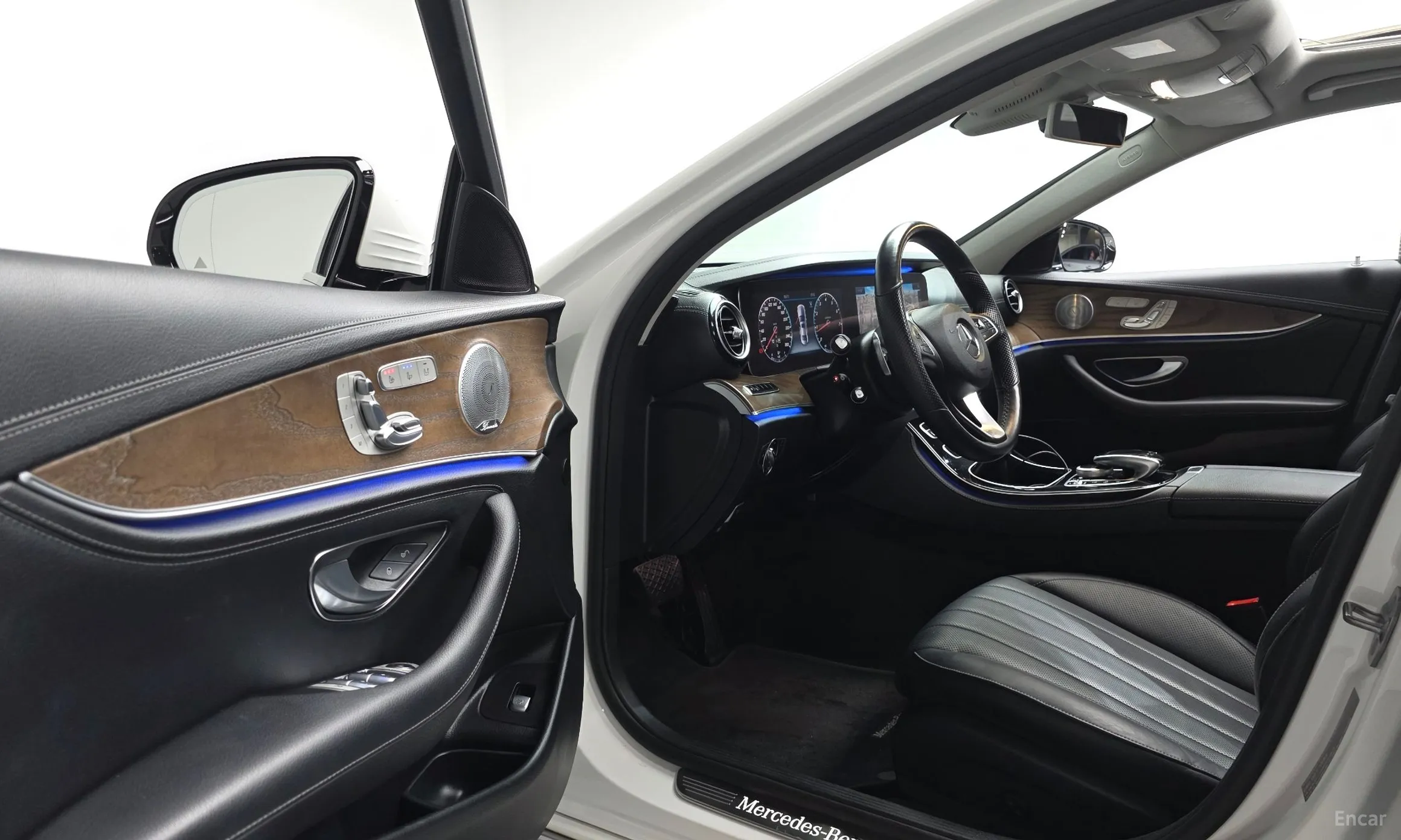 Mercedes Benz E-Class W213 превью 10