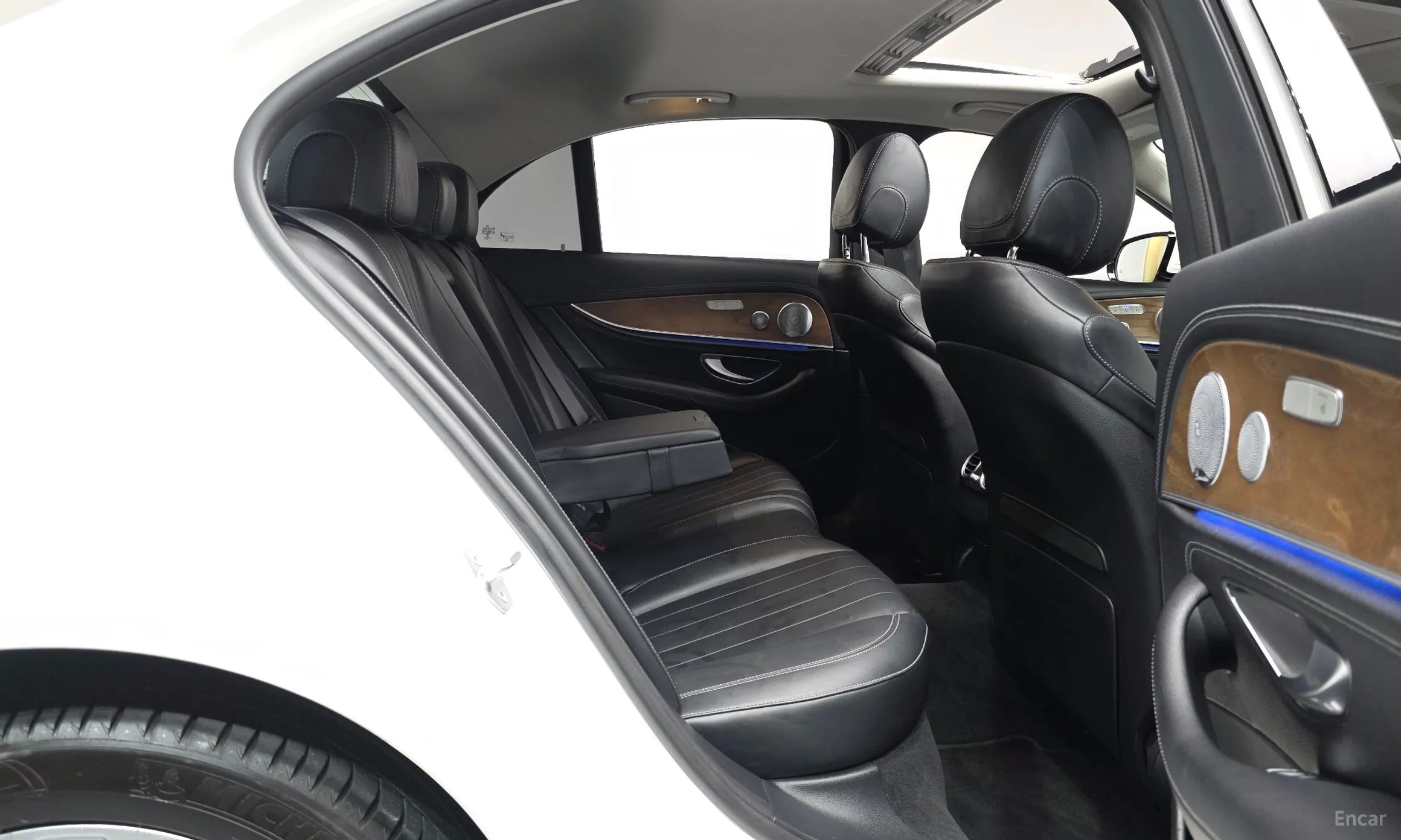 Mercedes Benz E-Class W213 превью 11