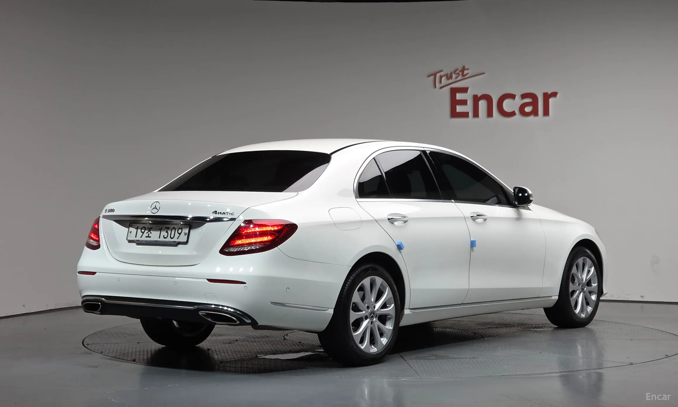 Mercedes Benz E-Class W213