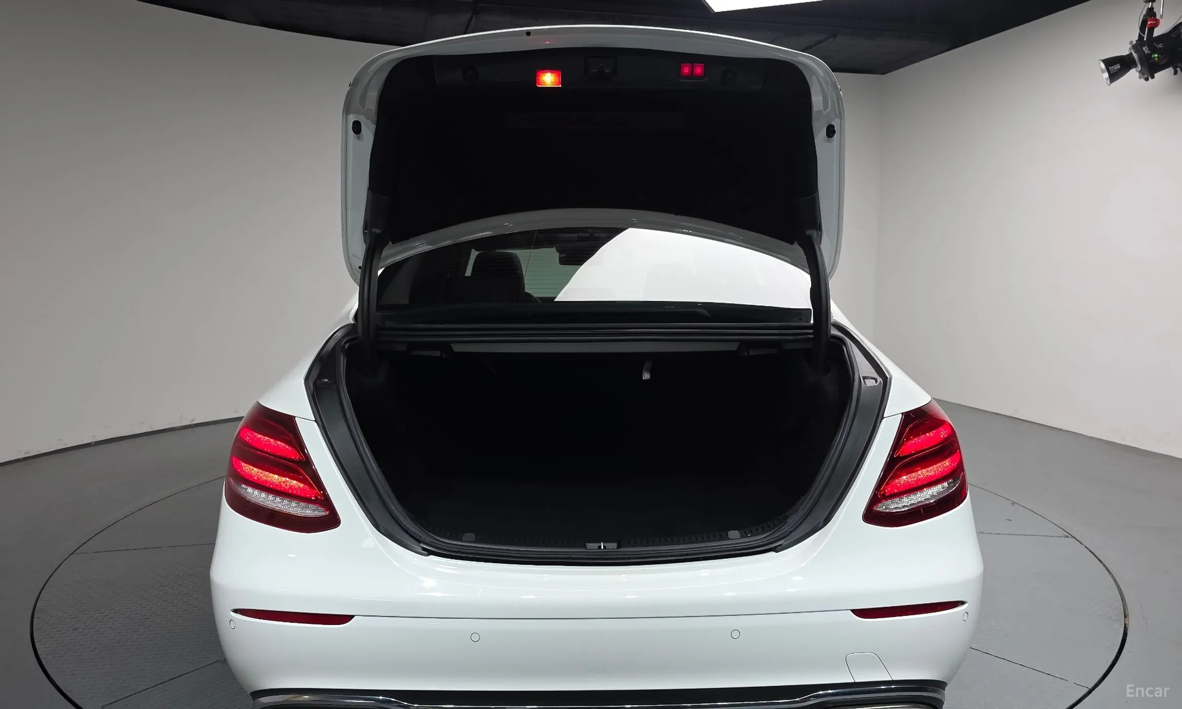 Mercedes Benz E-Class W213 превью 20