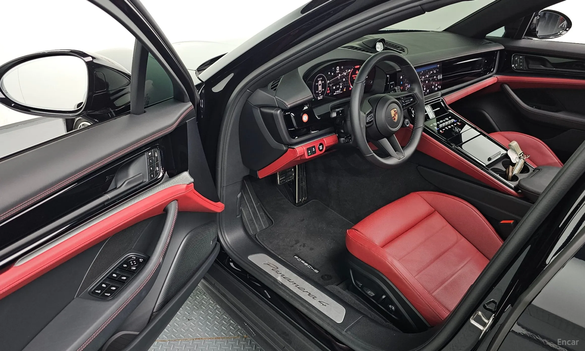 Porsche Panamera (976) превью 10