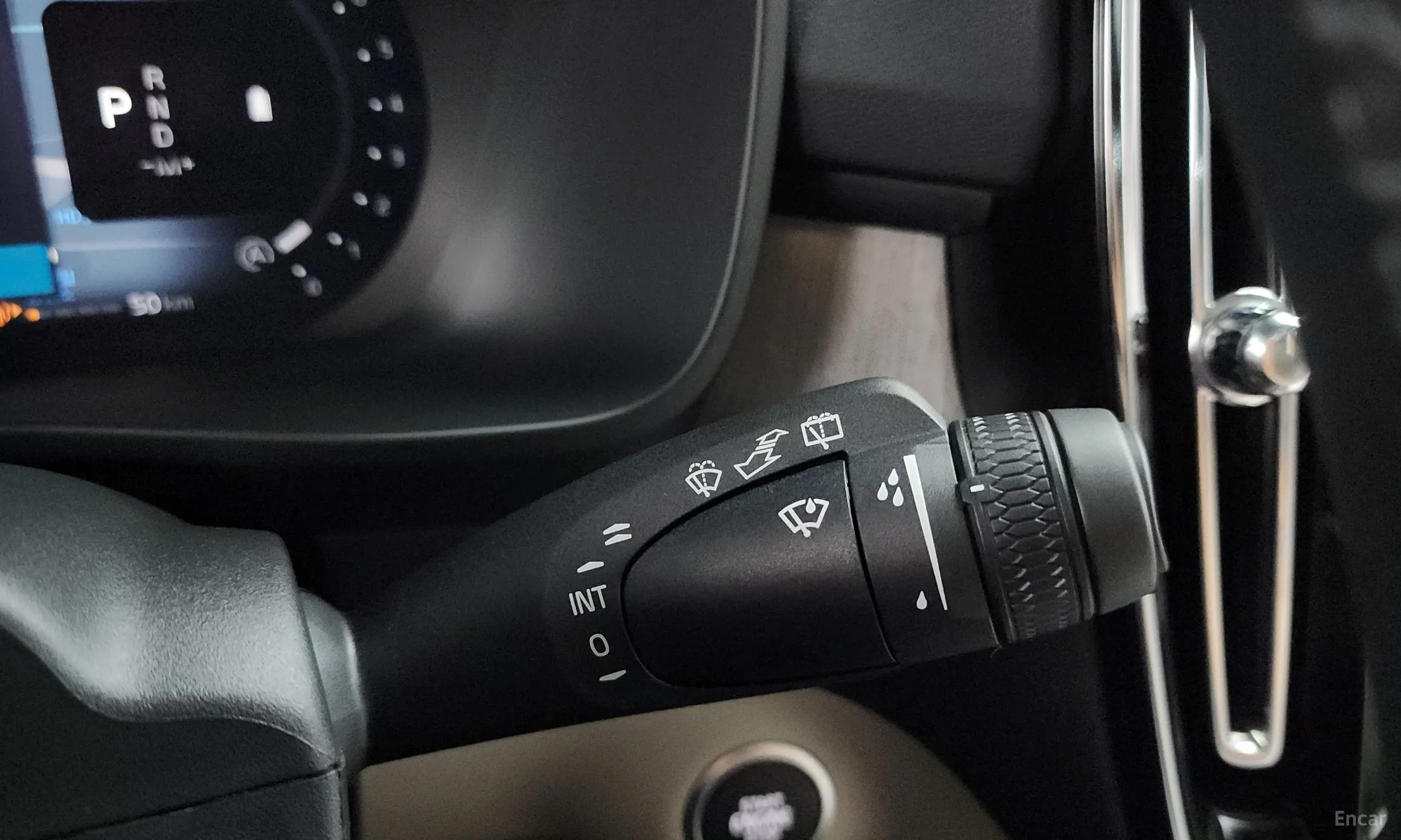Volvo XC40 превью 12