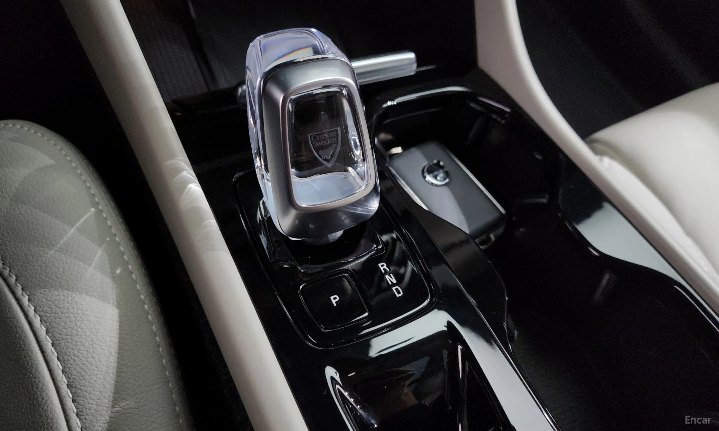 Volvo XC40 превью 9