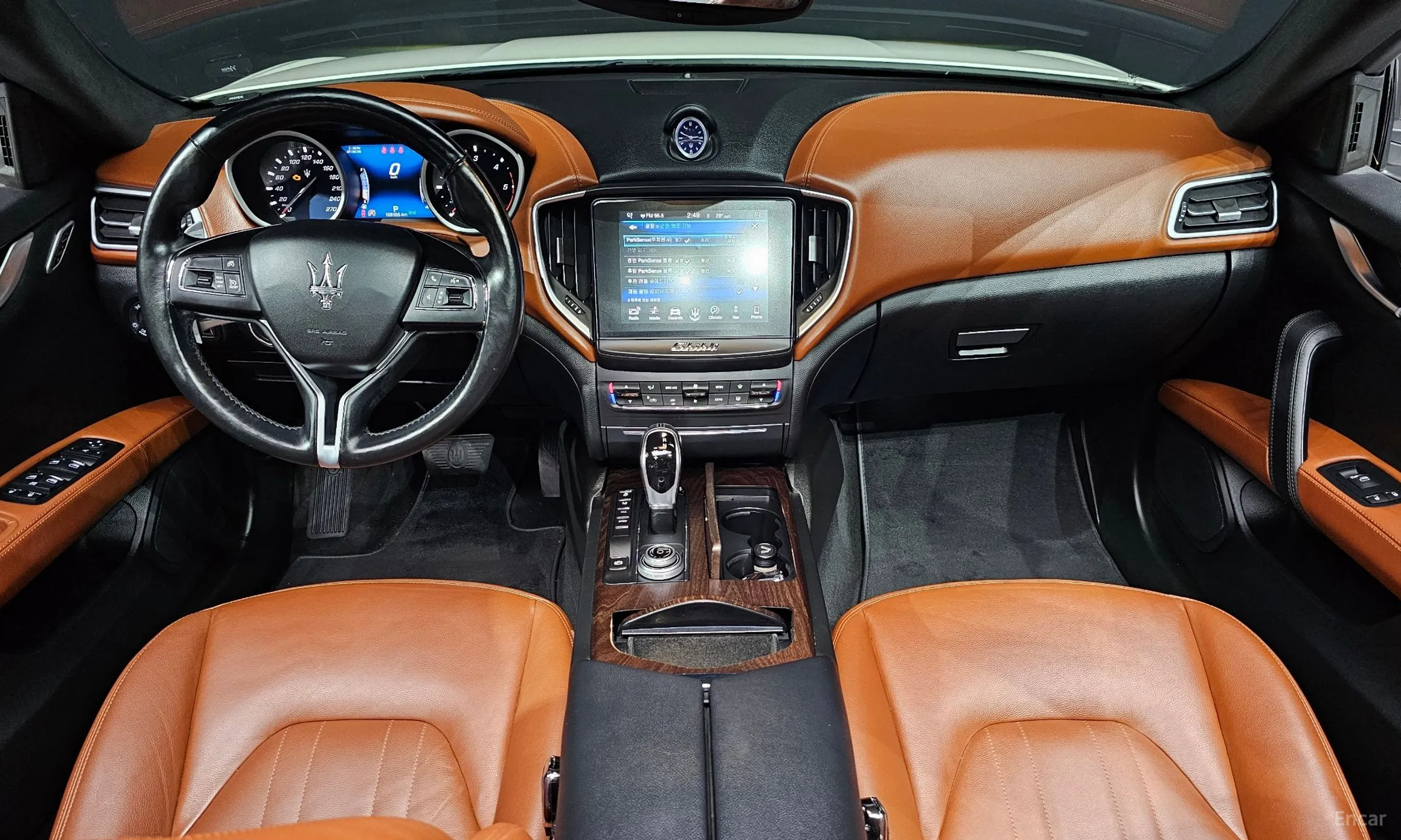 Maserati Ghibli превью 7
