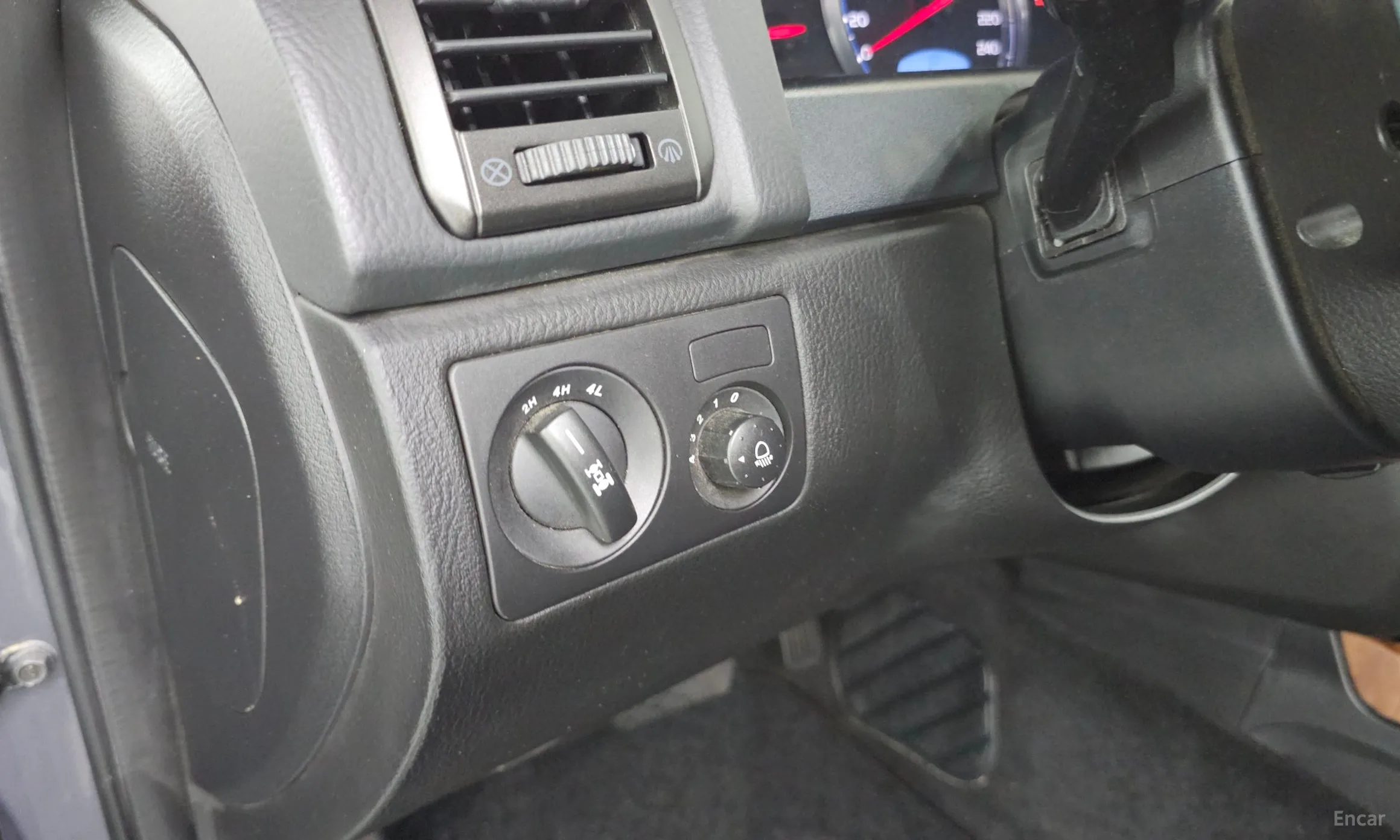 KG Mobility (SsangYong) Rexton W превью 18