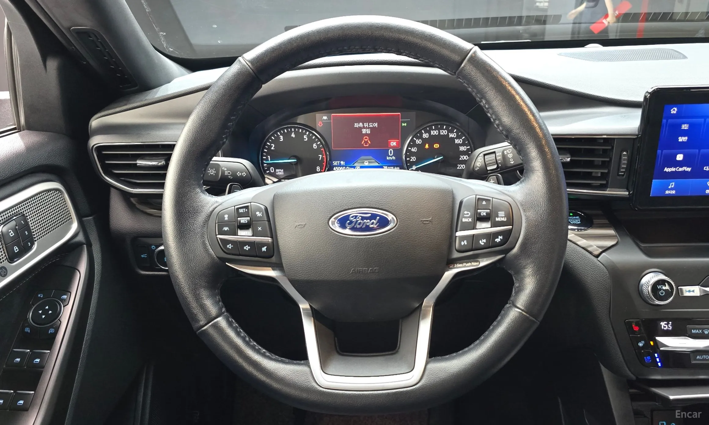 Ford Explorer 6th Generation превью 13