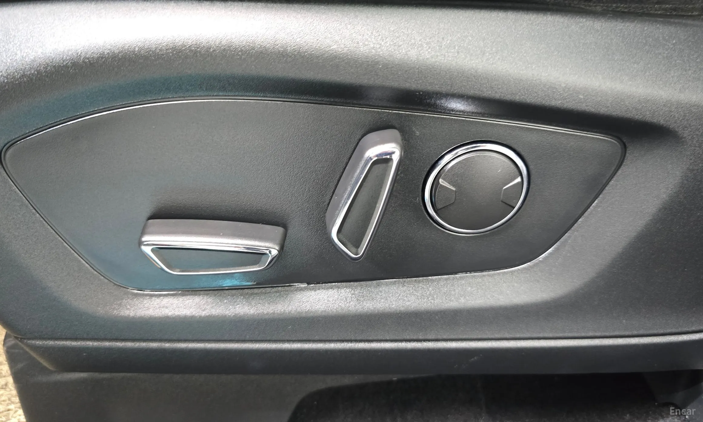 Ford Explorer 6th Generation превью 14