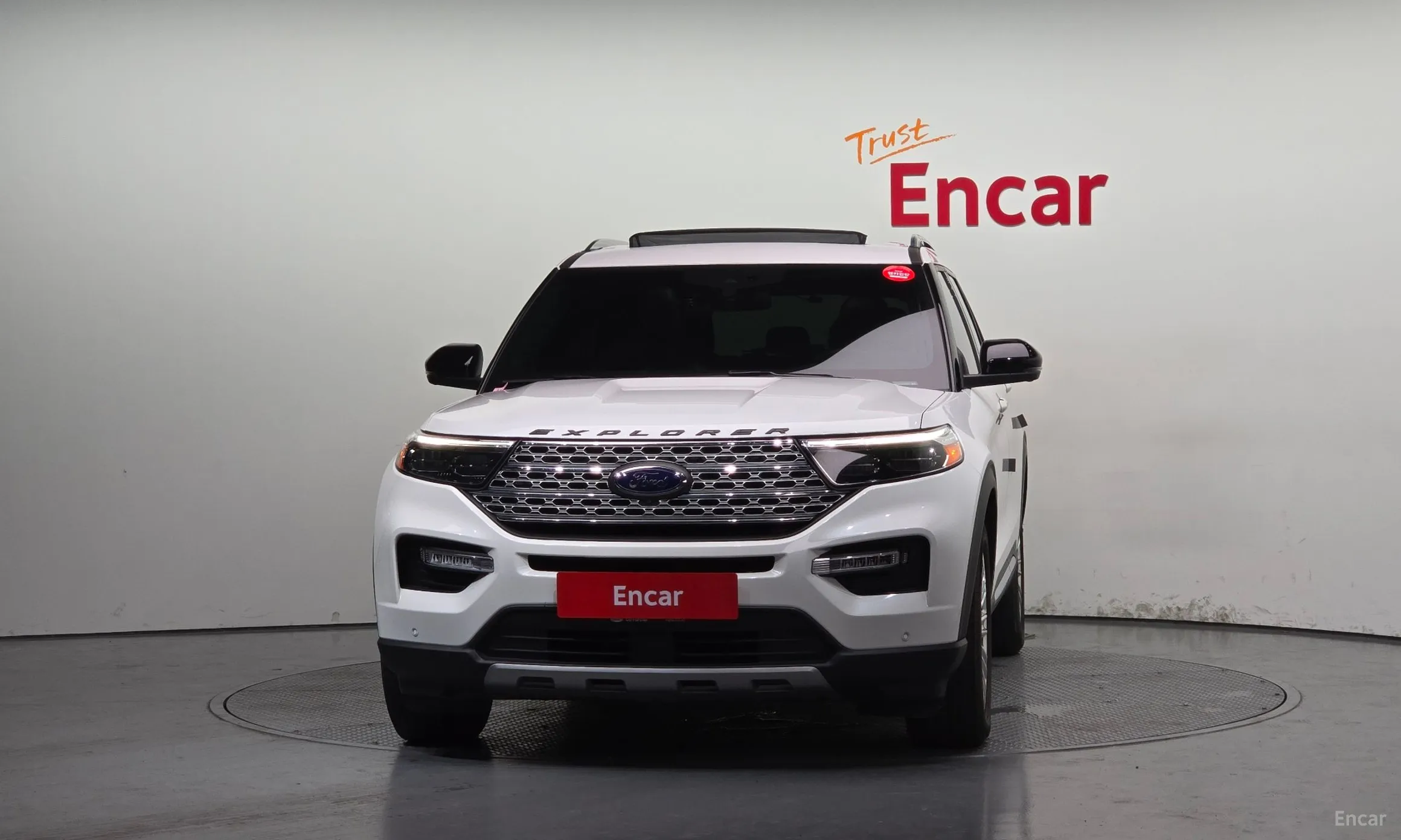 Ford Explorer 6th Generation превью 3