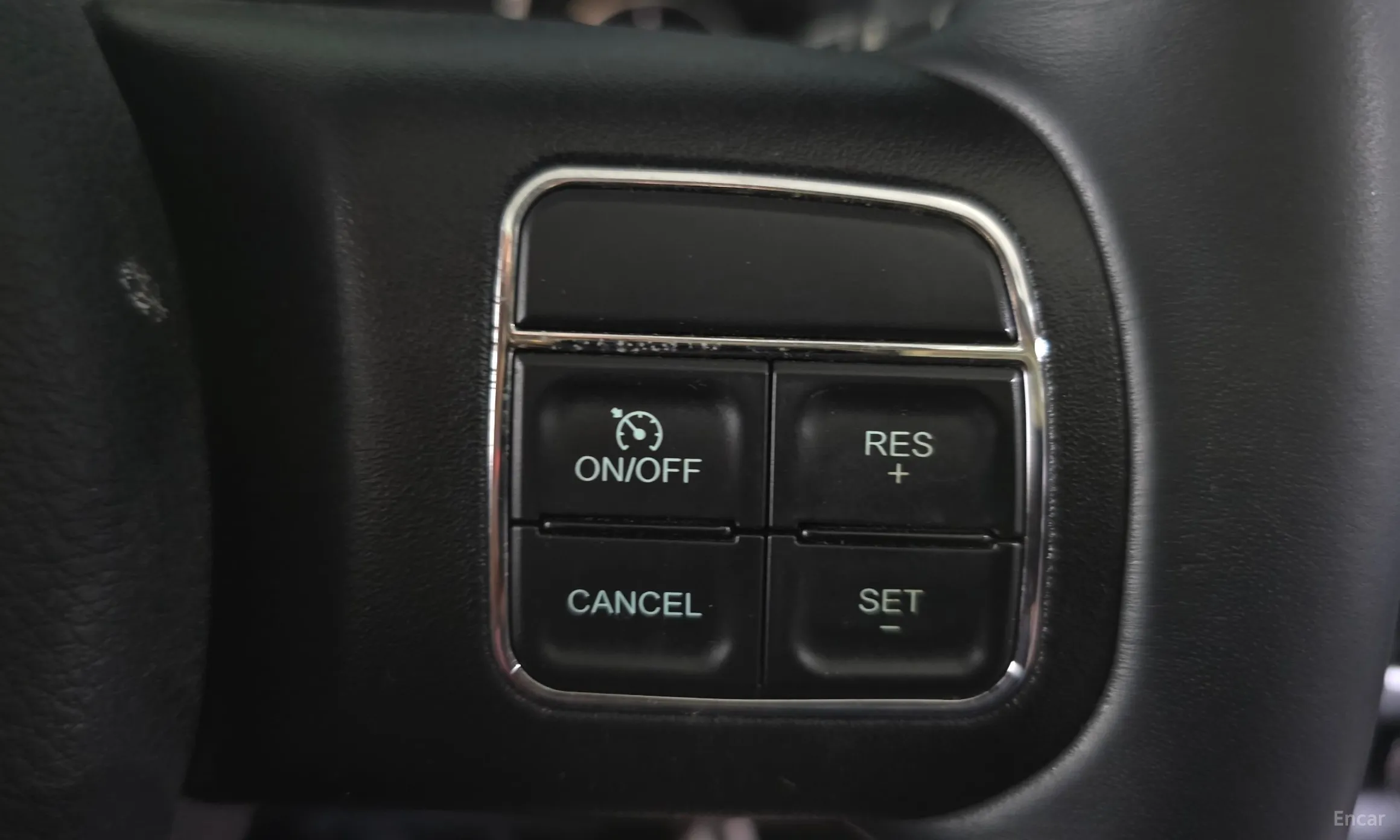 Jeep Wrangler (JK) превью 17