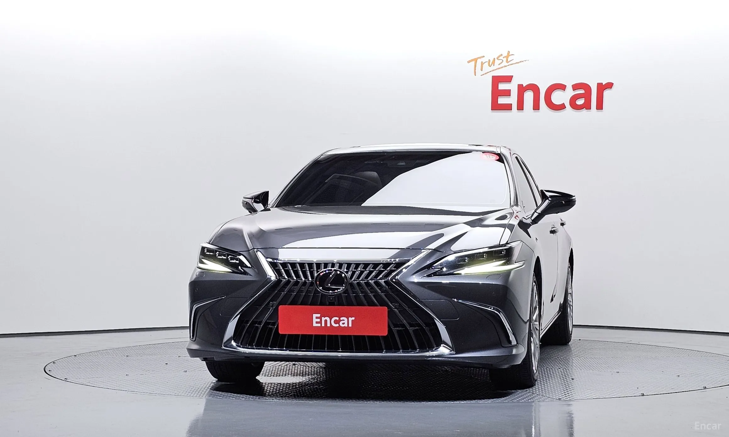 Lexus ES300h 7th Generation превью 3