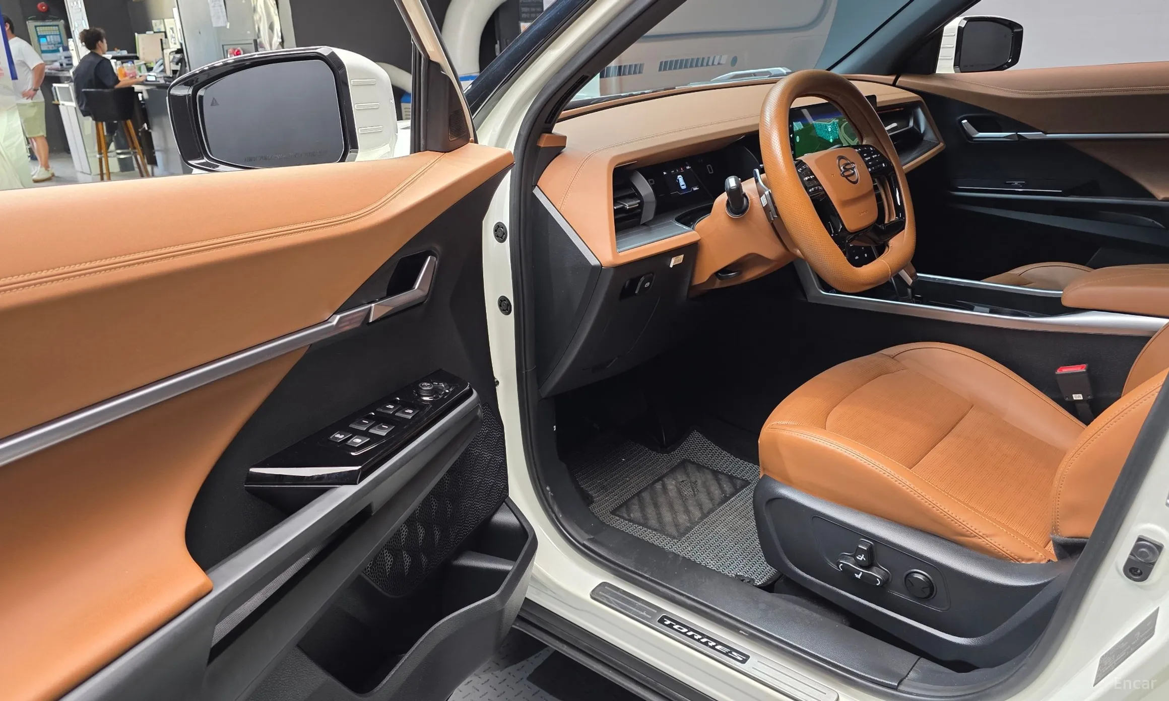 KG Mobility (SsangYong) Torres превью 10