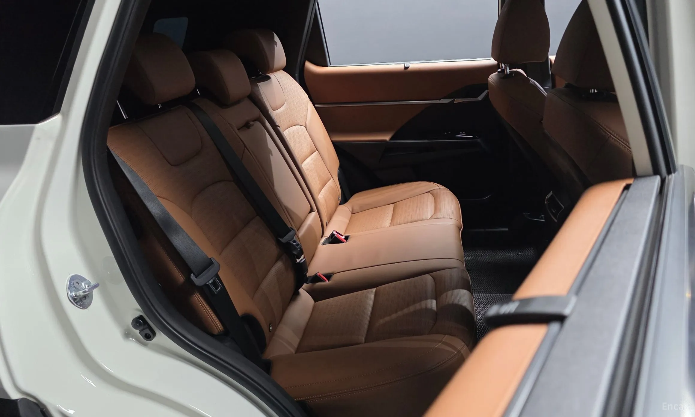KG Mobility (SsangYong) Torres превью 11