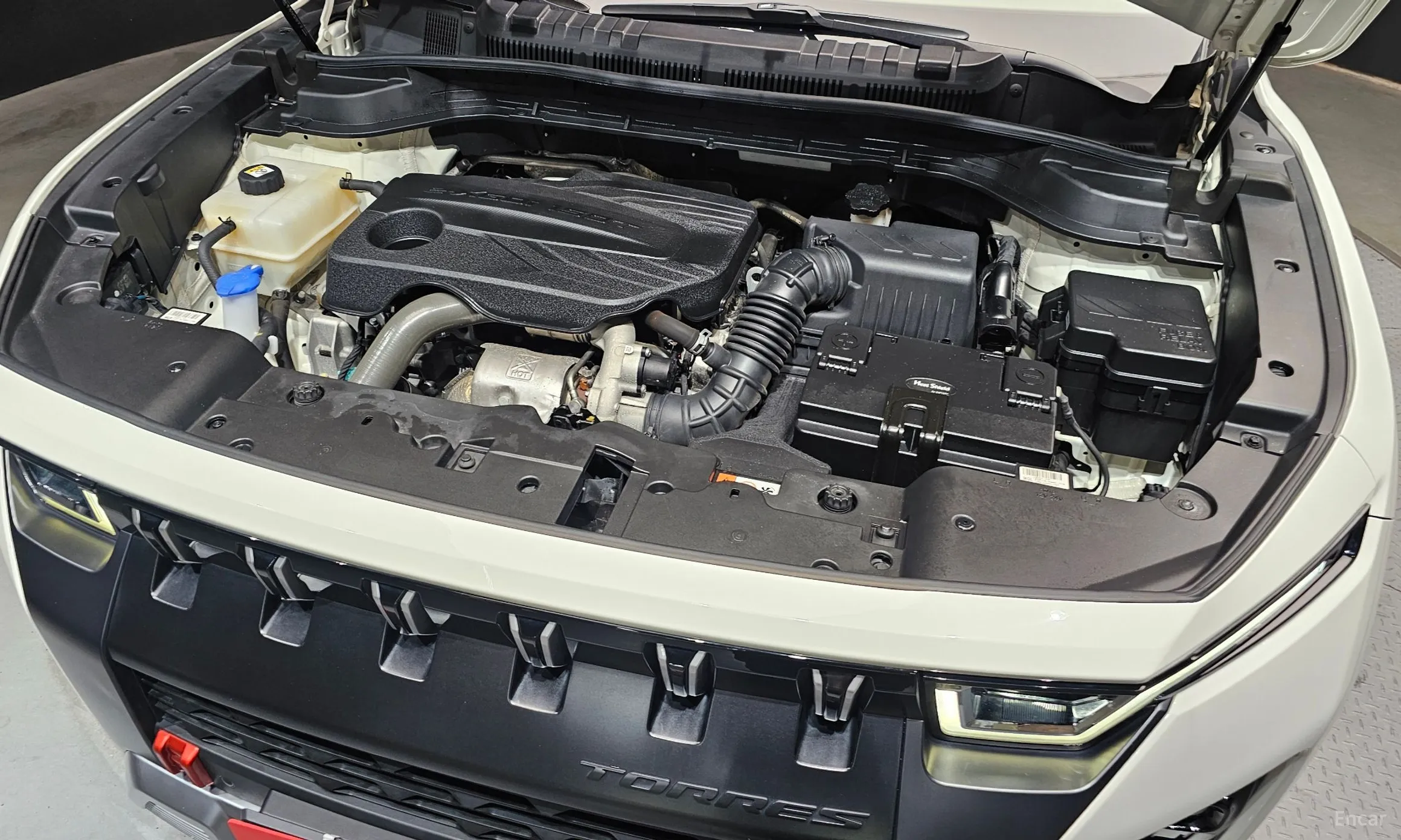 KG Mobility (SsangYong) Torres превью 6
