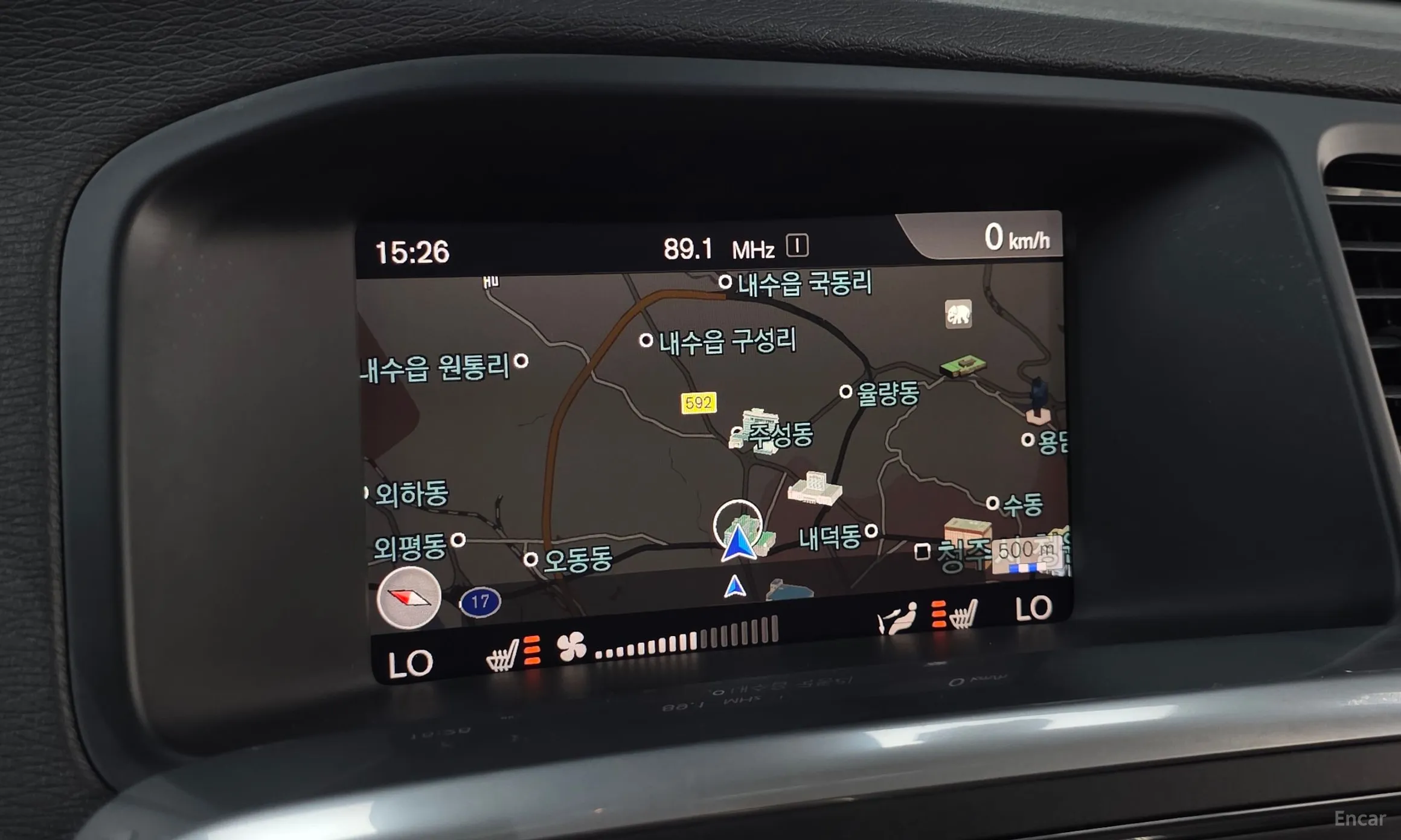 Volvo S60 превью 13