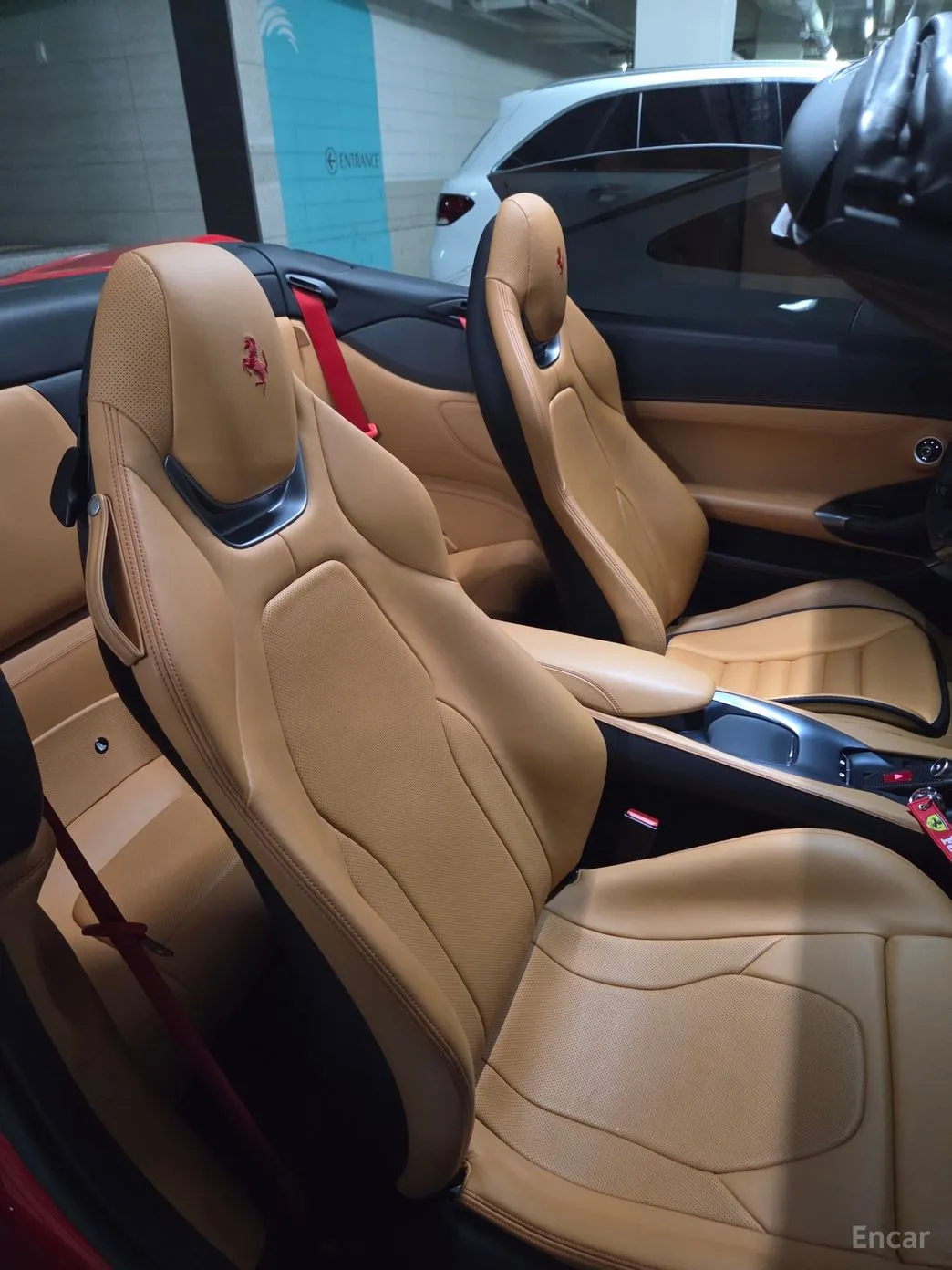 Ferrari Portofino превью 18