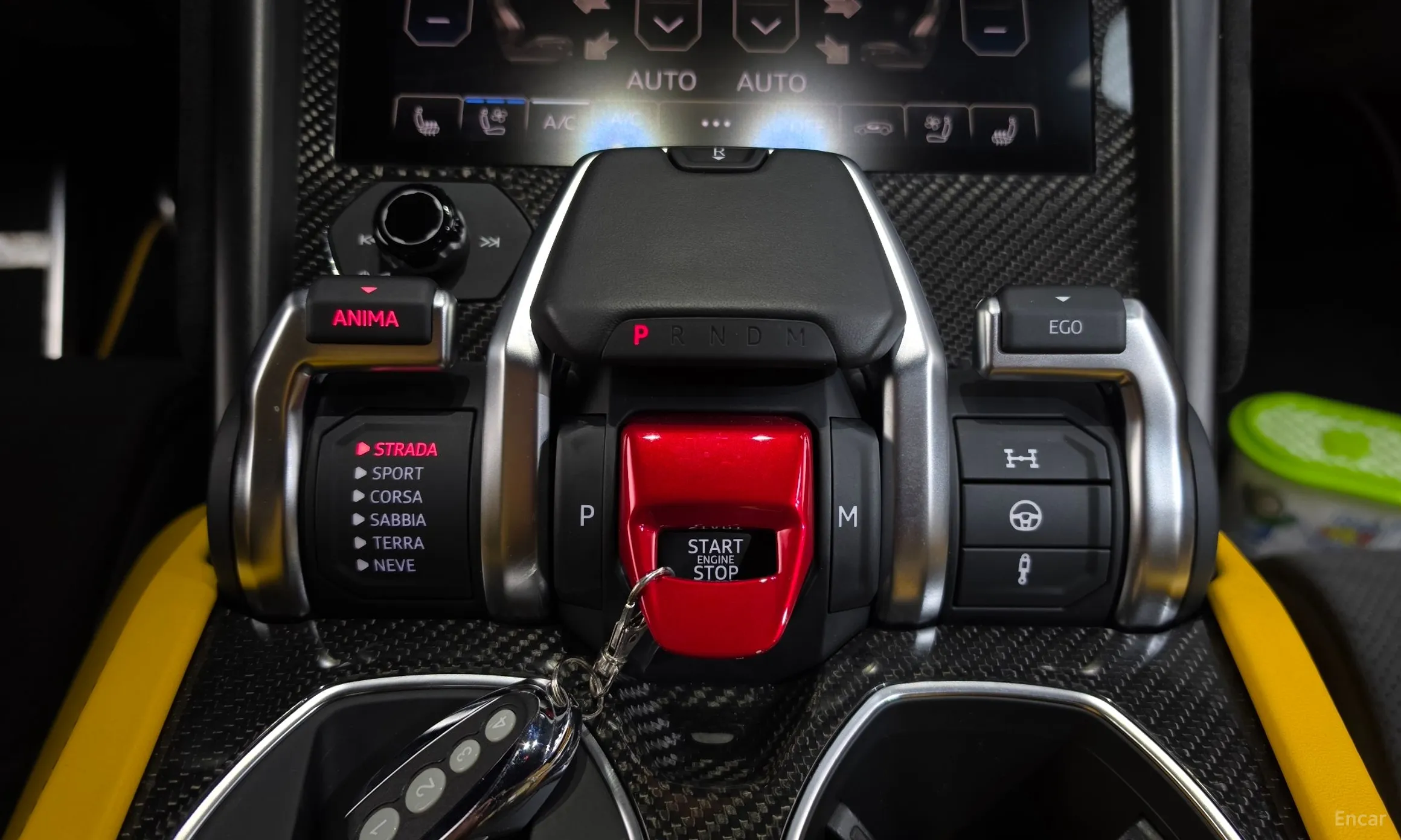 Lamborghini Urus превью 9