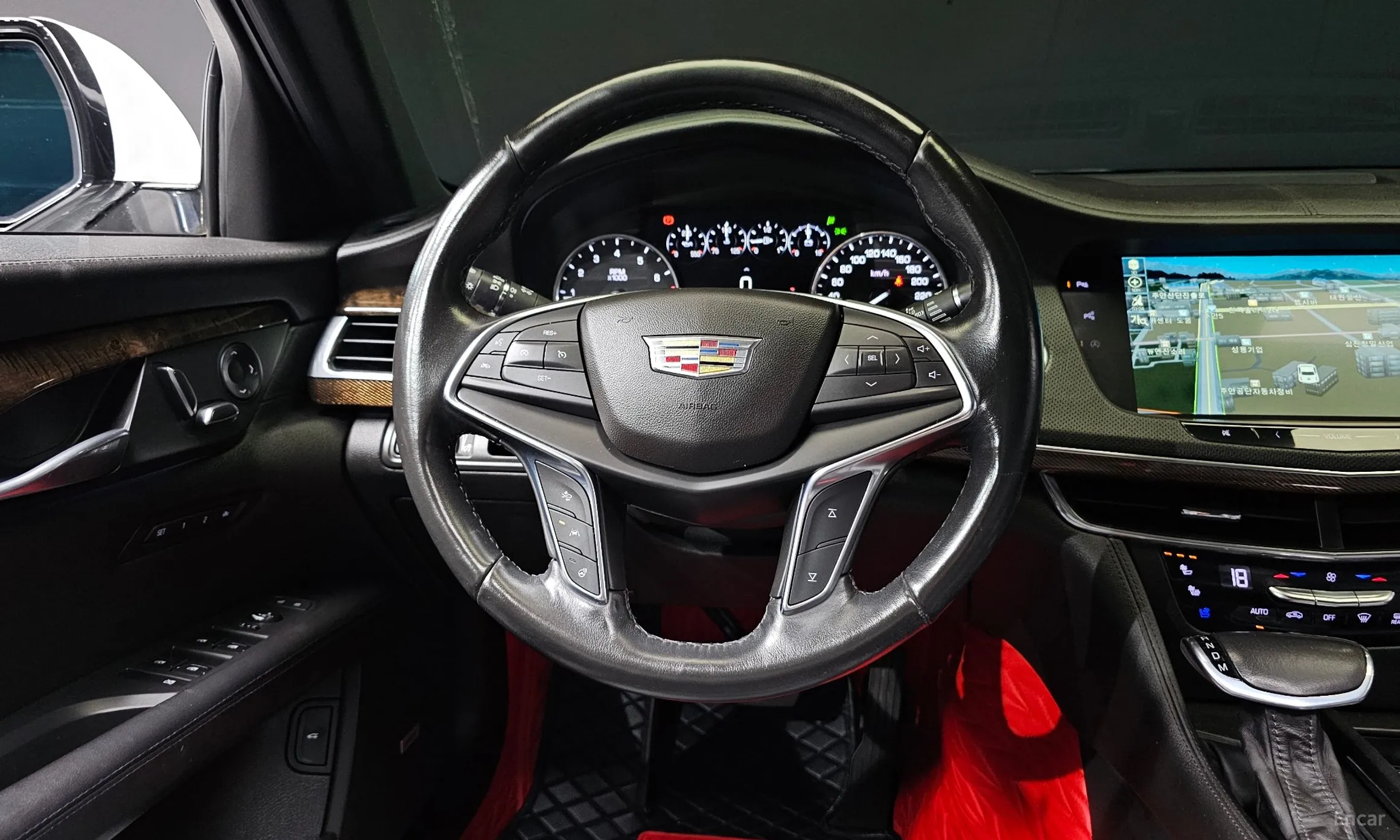 Cadillac CT6 превью 12